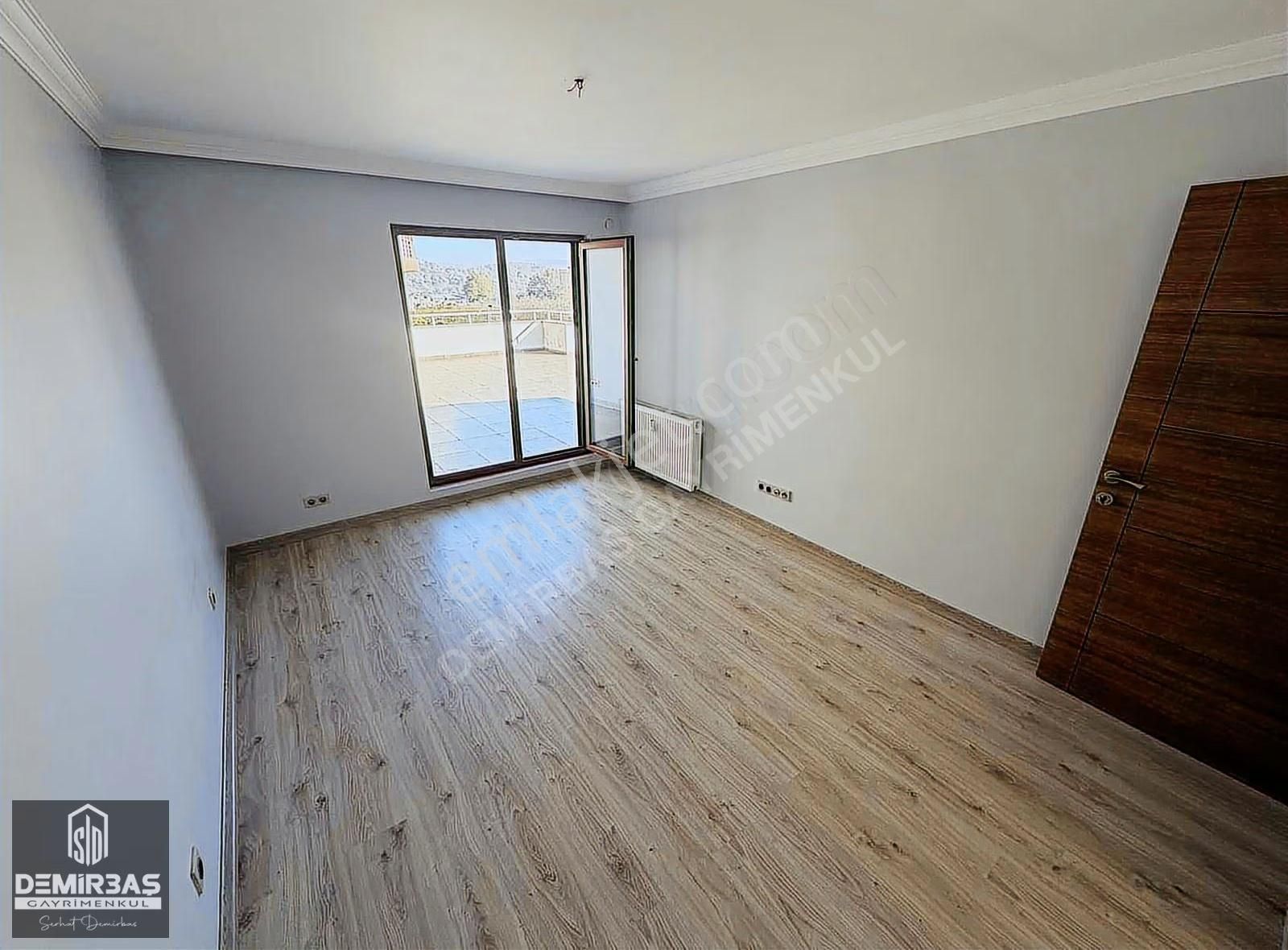 Demirbaş Gayrimenkulden Artemis Sitesinde 4+1 Dubleks Daire - Görsel 2