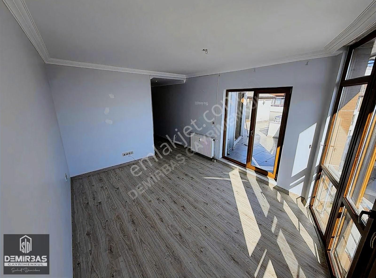 Demirbaş Gayrimenkulden Artemis Sitesinde 4+1 Dubleks Daire - Görsel 9