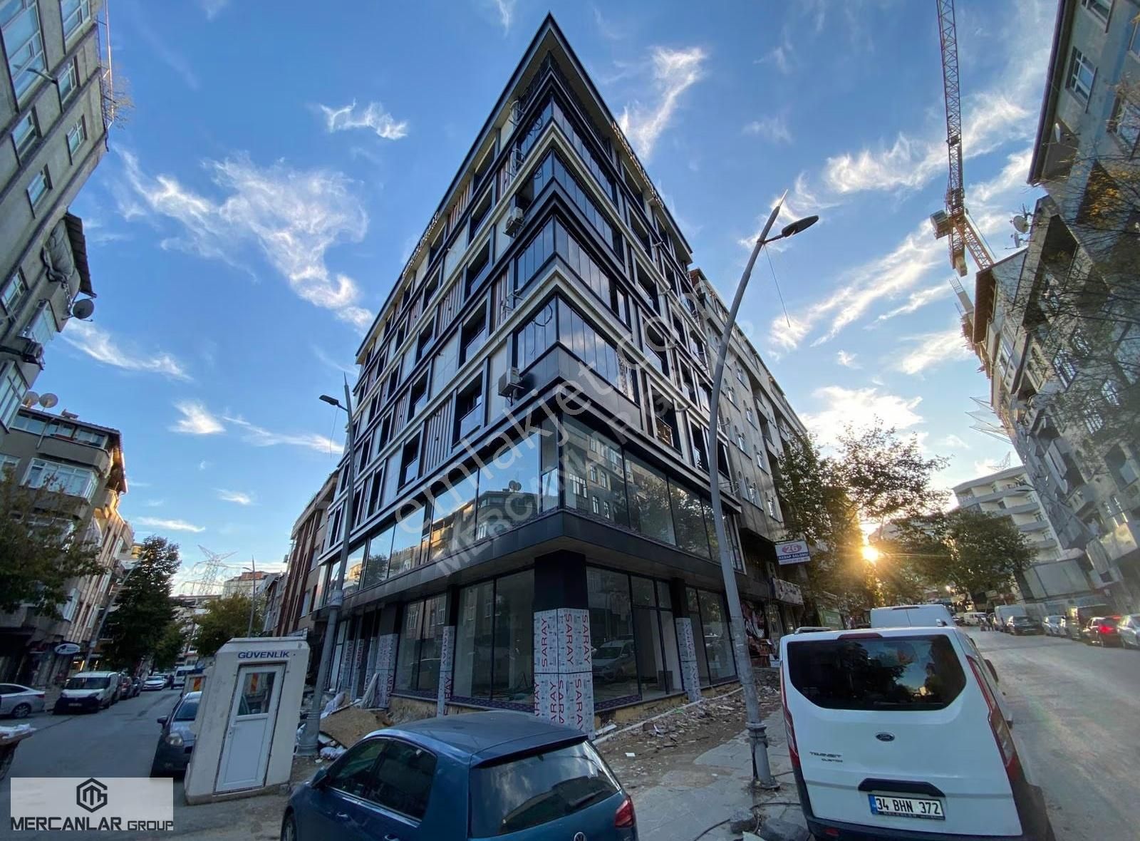 Mercanlar Group'dan 2 Caddeye Cepheli Satılık Dükkan - Görsel 5