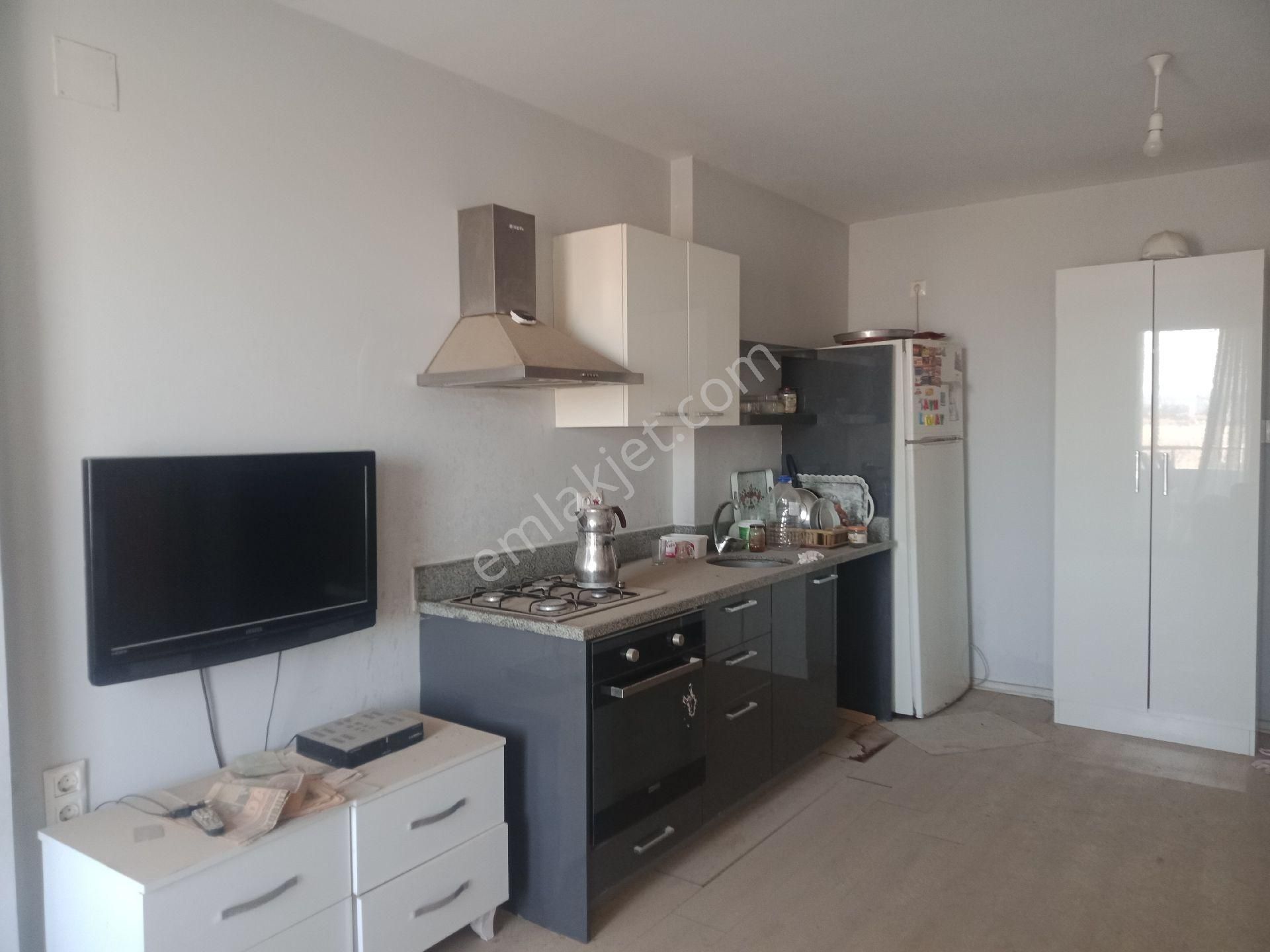 Çatalan Cad . Üzeri Bölgenin En Geniş 1+1 Dairesi - Görsel 2