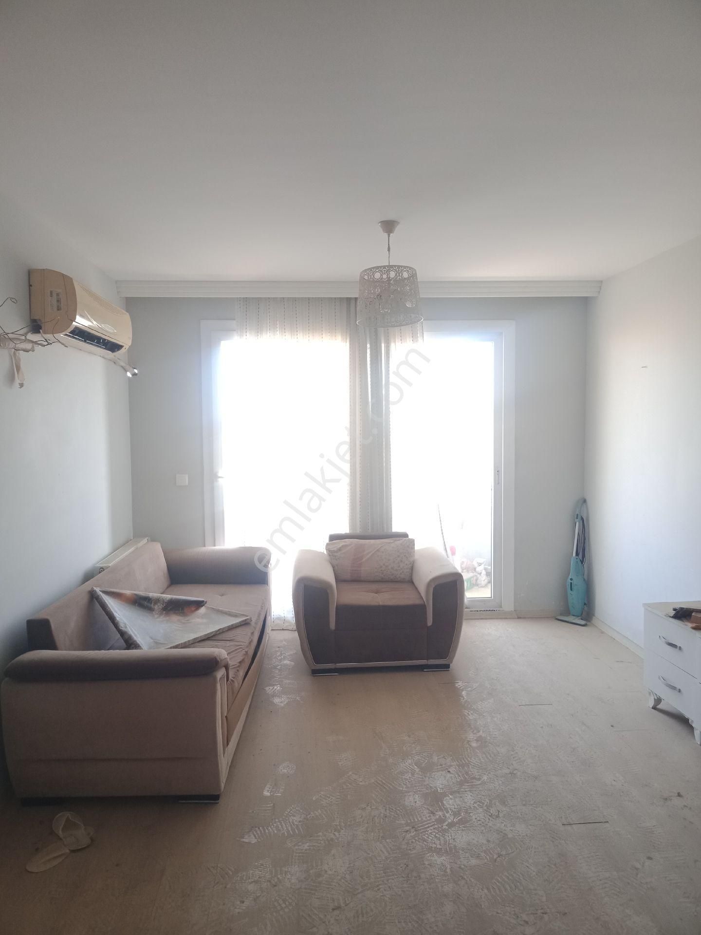 Çatalan Cad . Üzeri Bölgenin En Geniş 1+1 Dairesi - Görsel 5