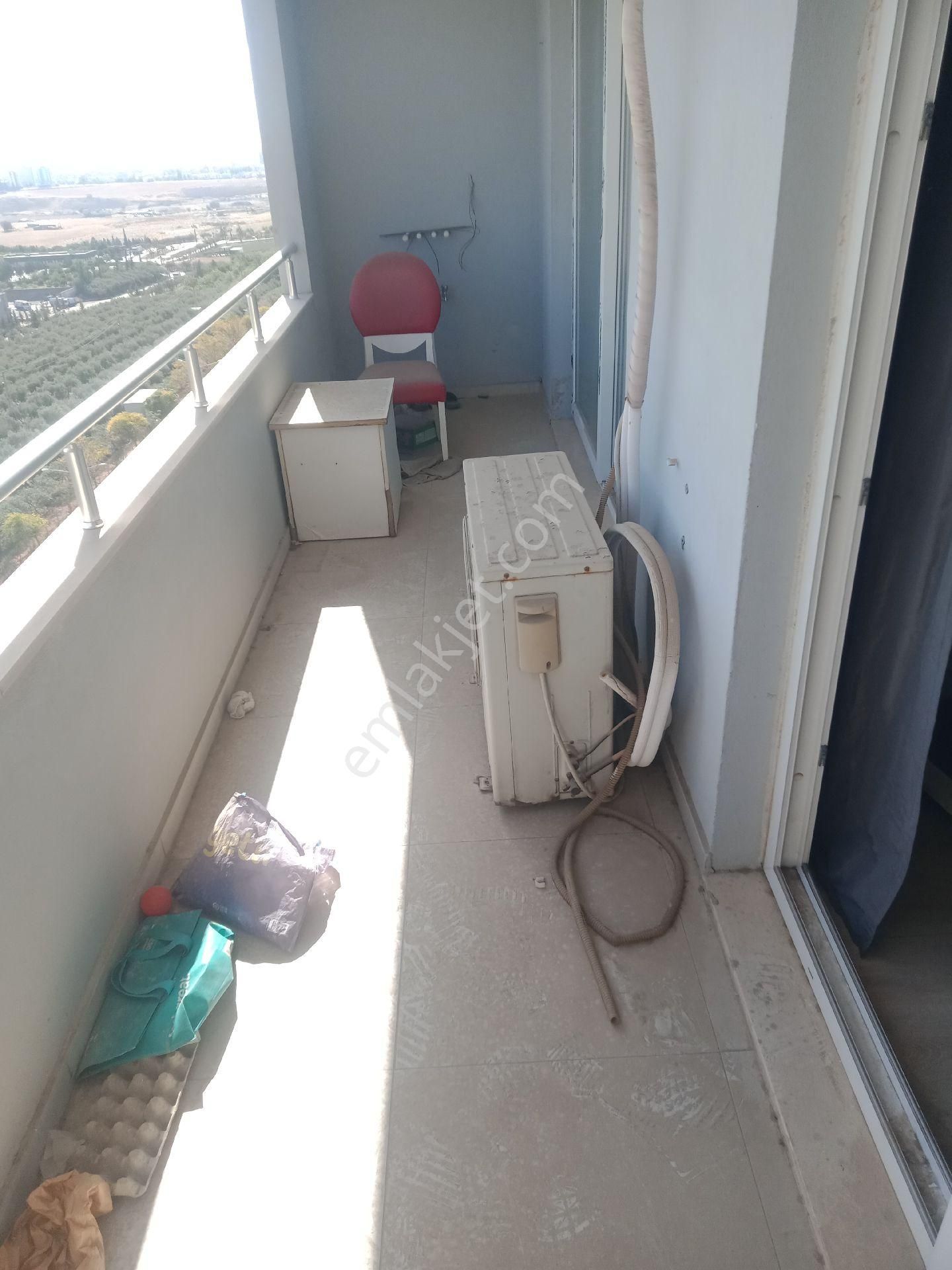 Çatalan Cad . Üzeri Bölgenin En Geniş 1+1 Dairesi - Görsel 8