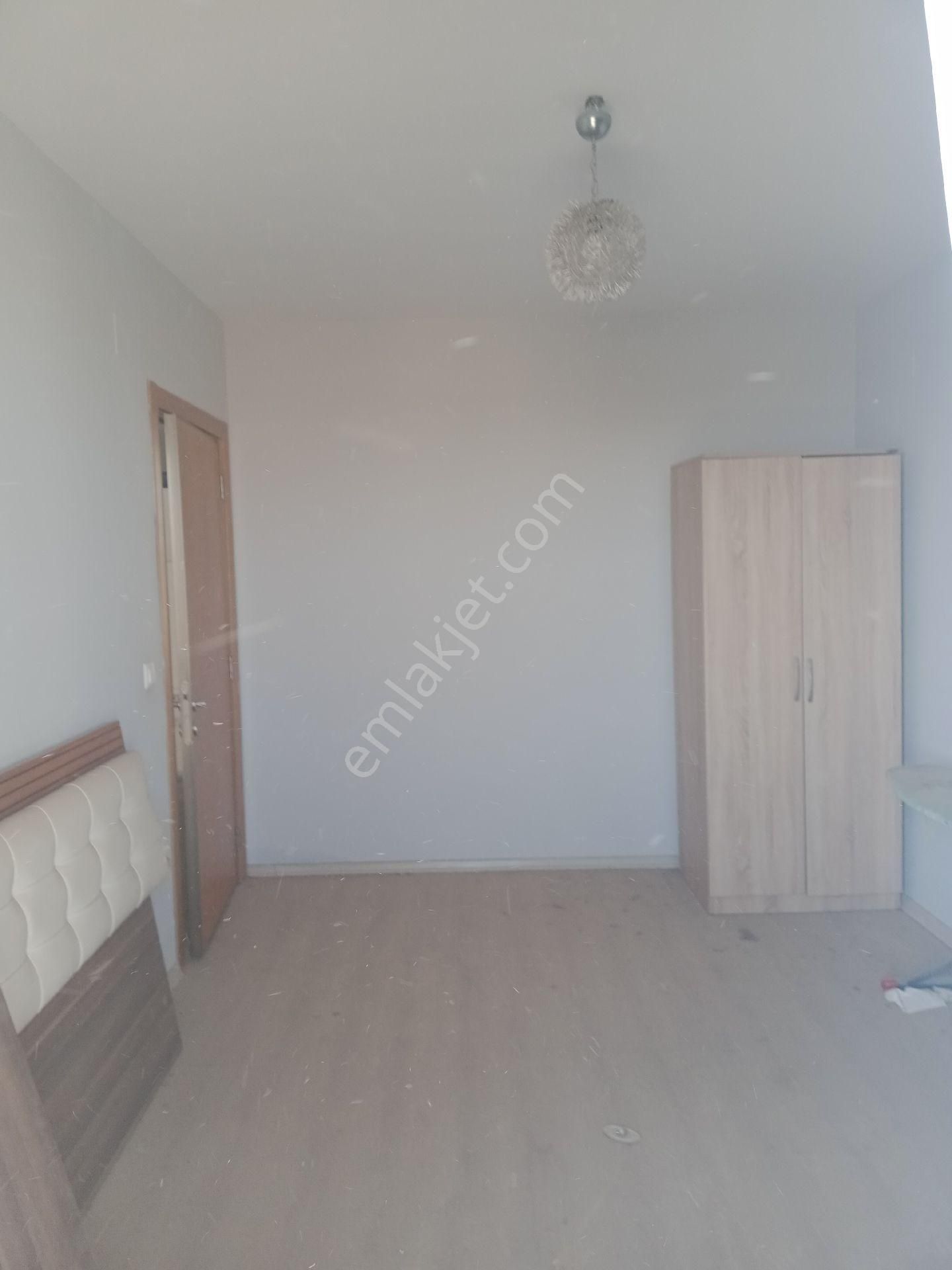 Çatalan Cad . Üzeri Bölgenin En Geniş 1+1 Dairesi - Görsel 10