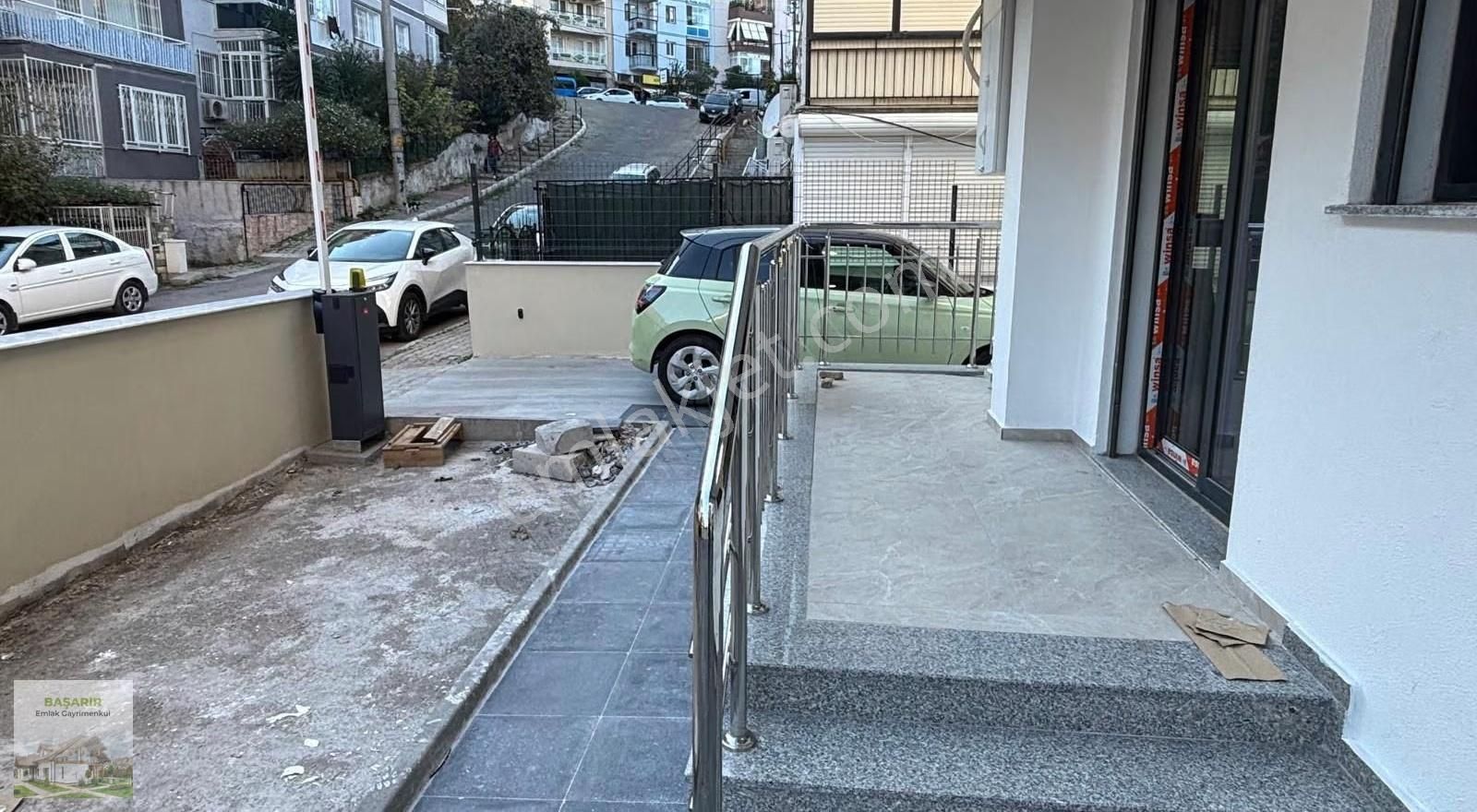 Poligonda Yeni Bina Lüx Malzemeli Asansörlü Otoparklı 1+1 Daire - Görsel 15