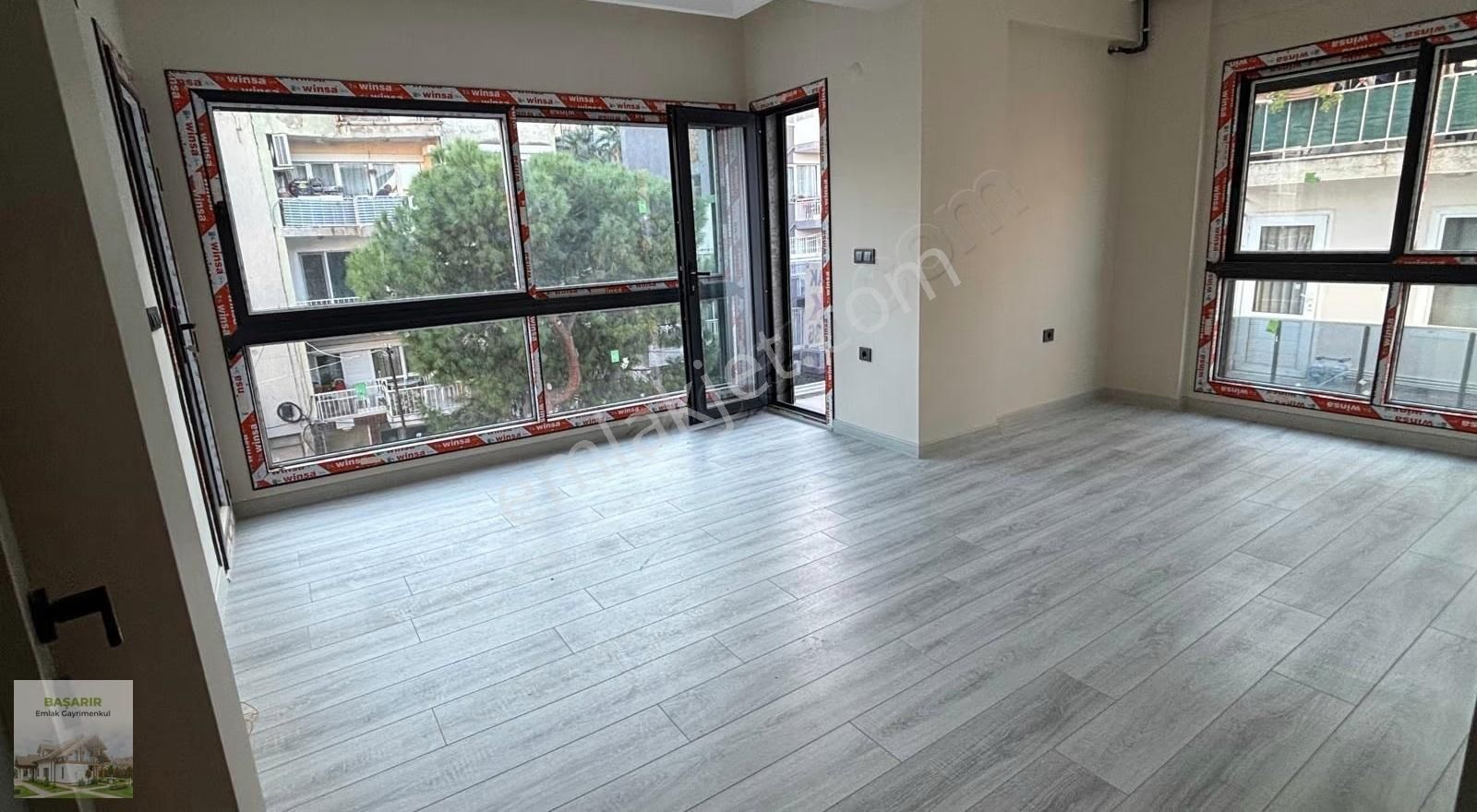 Poligonda Yeni Bina Lüx Malzemeli Asansörlü Otoparklı 2+1 Daire - Görsel 10