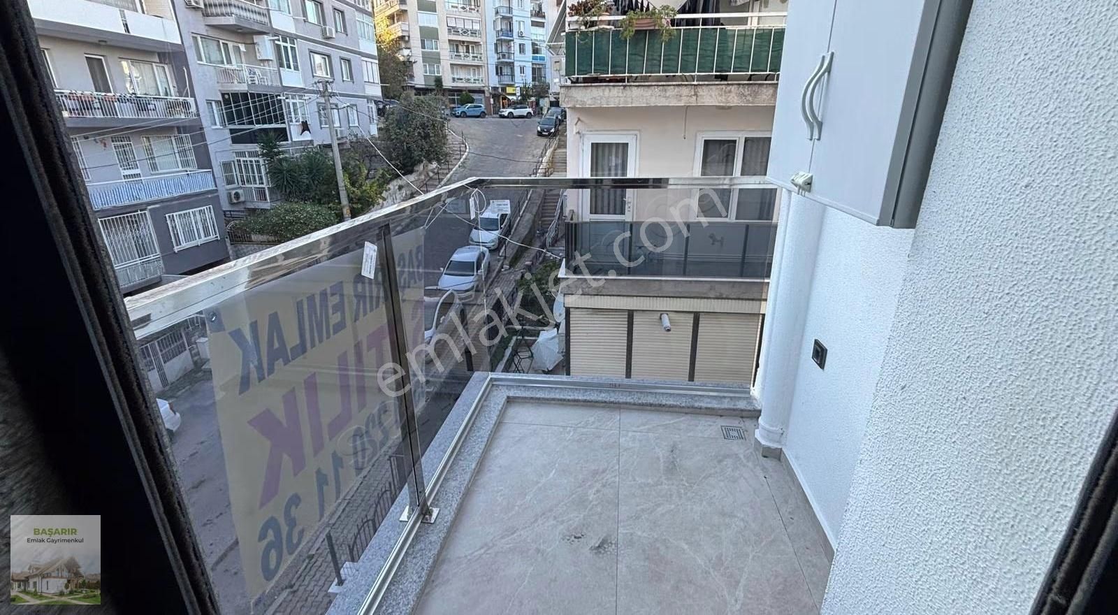 Poligonda Yeni Bina Lüx Malzemeli Asansörlü Otoparklı 2+1 Daire - Görsel 5