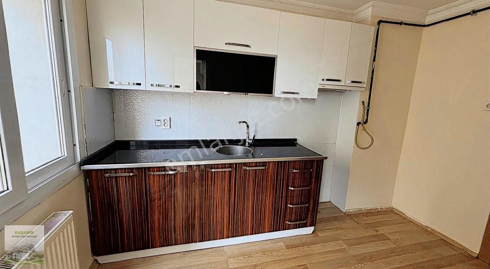 İnönü Caddesinde Bakımlı Kiralık Daire - Görsel 7