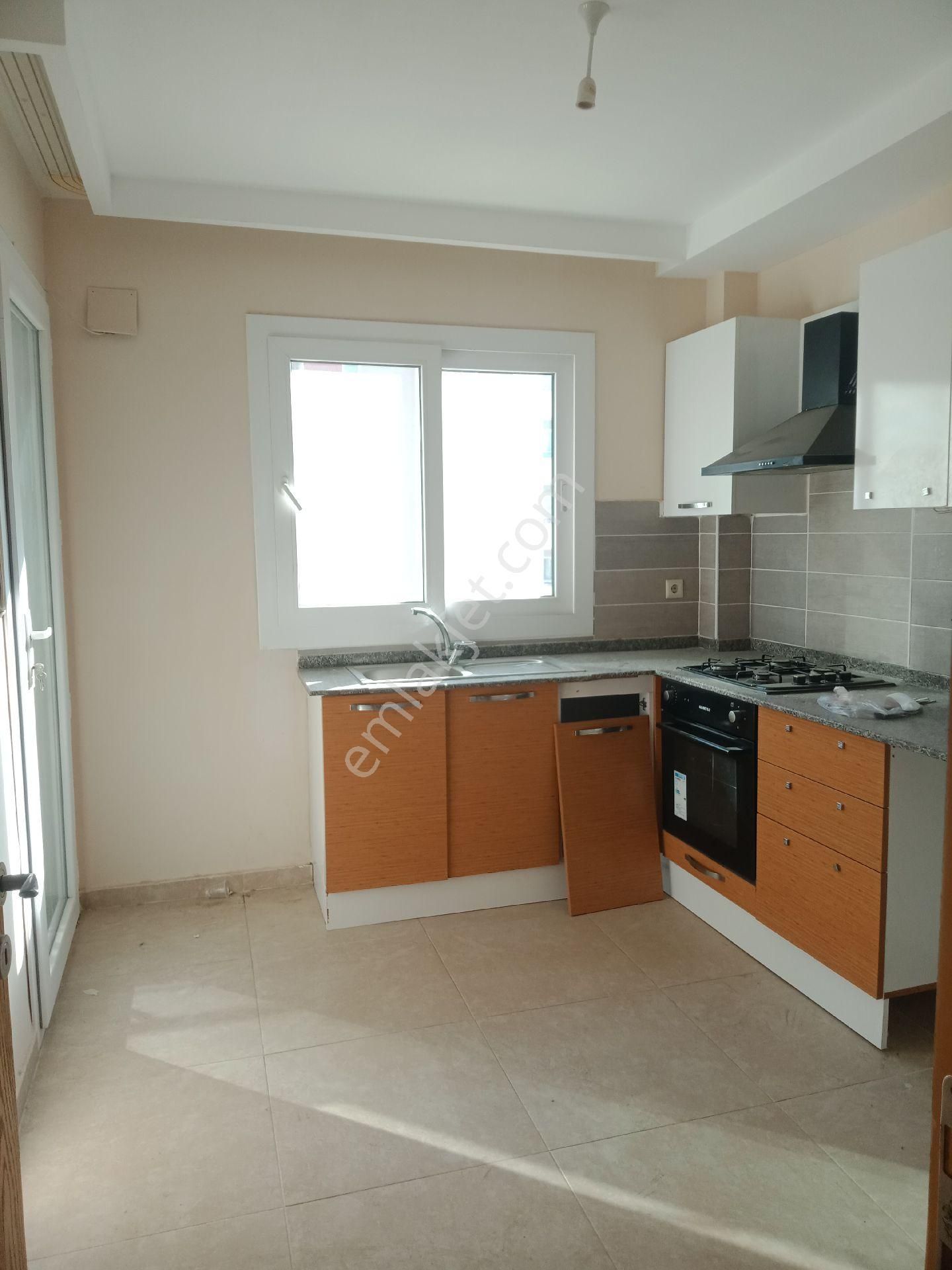 Sarıçam Gültepe'de Güvenlikli Havuzlu Site İçerisinde 3+1 K.mutfak Hasarsız - Görsel 3