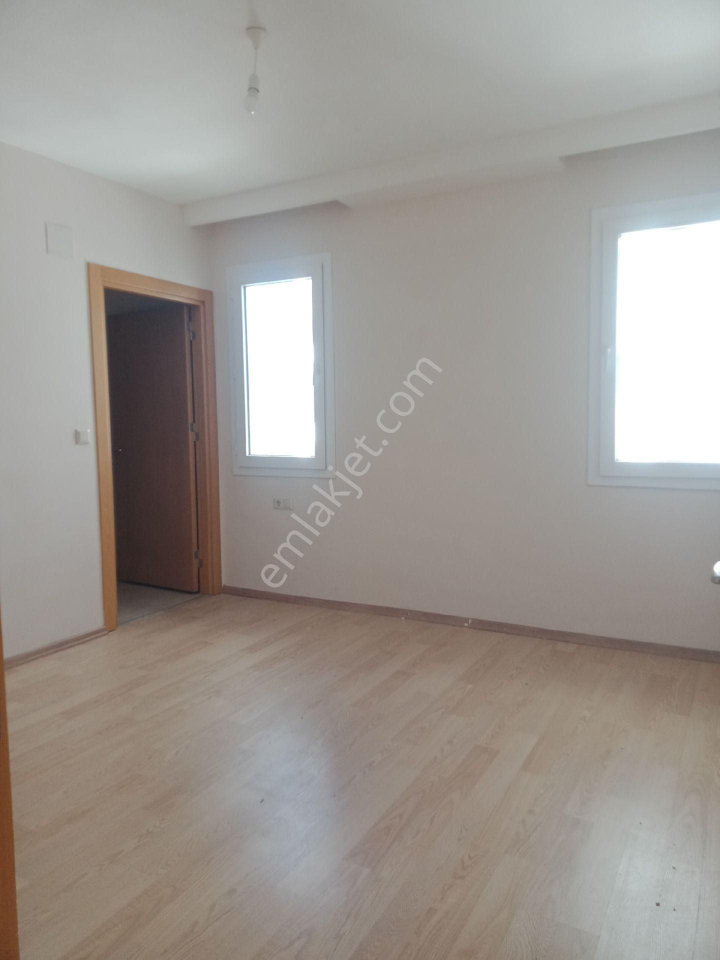 Sarıçam Gültepe'de Güvenlikli Havuzlu Site İçerisinde 3+1 K.mutfak Hasarsız - Görsel 14