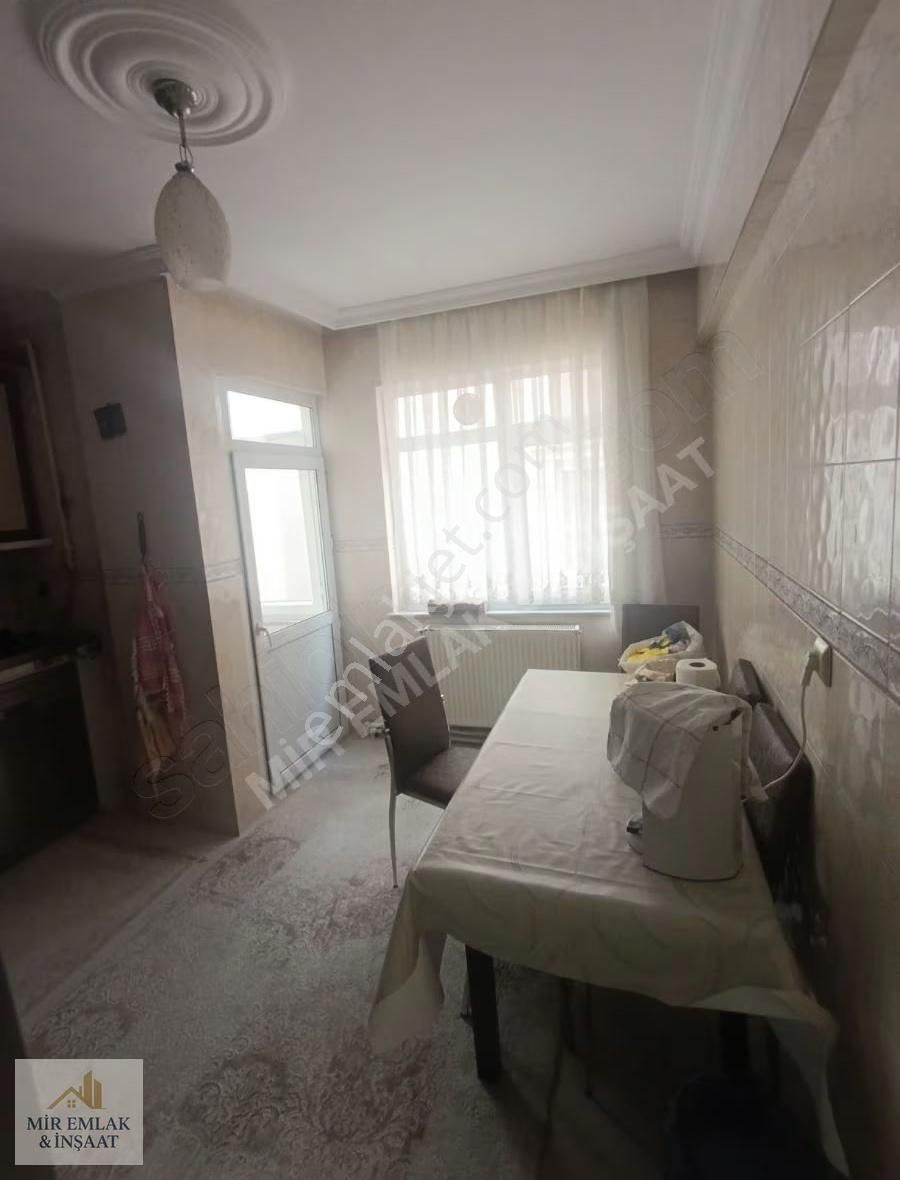 Mir Emlak Ve İnşaattan Satılık 3+1 110 M2 Ara Kat Daire - Görsel 2