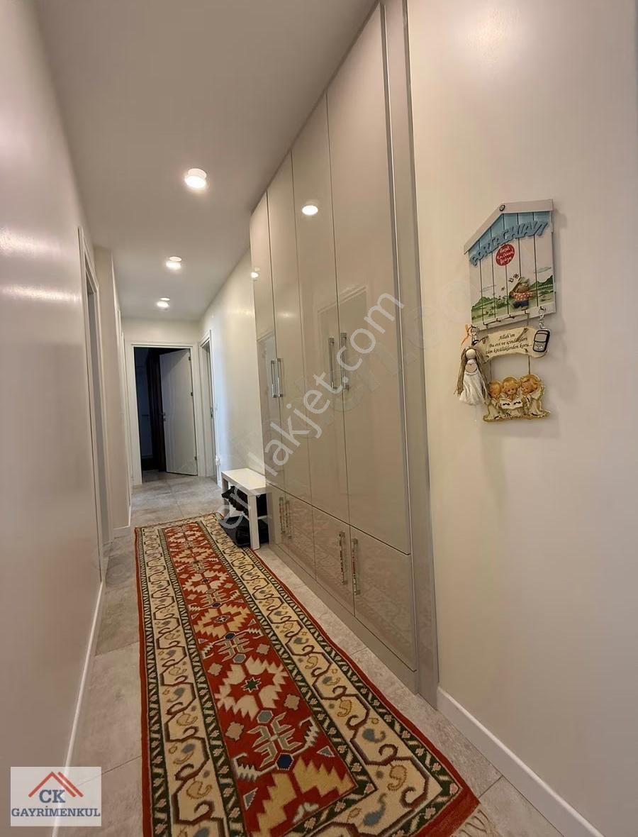 Ck'dan Şenesenevlerde Minibüs Cad. Yakın Balkonlu Sıfır 3+1 - Görsel 24