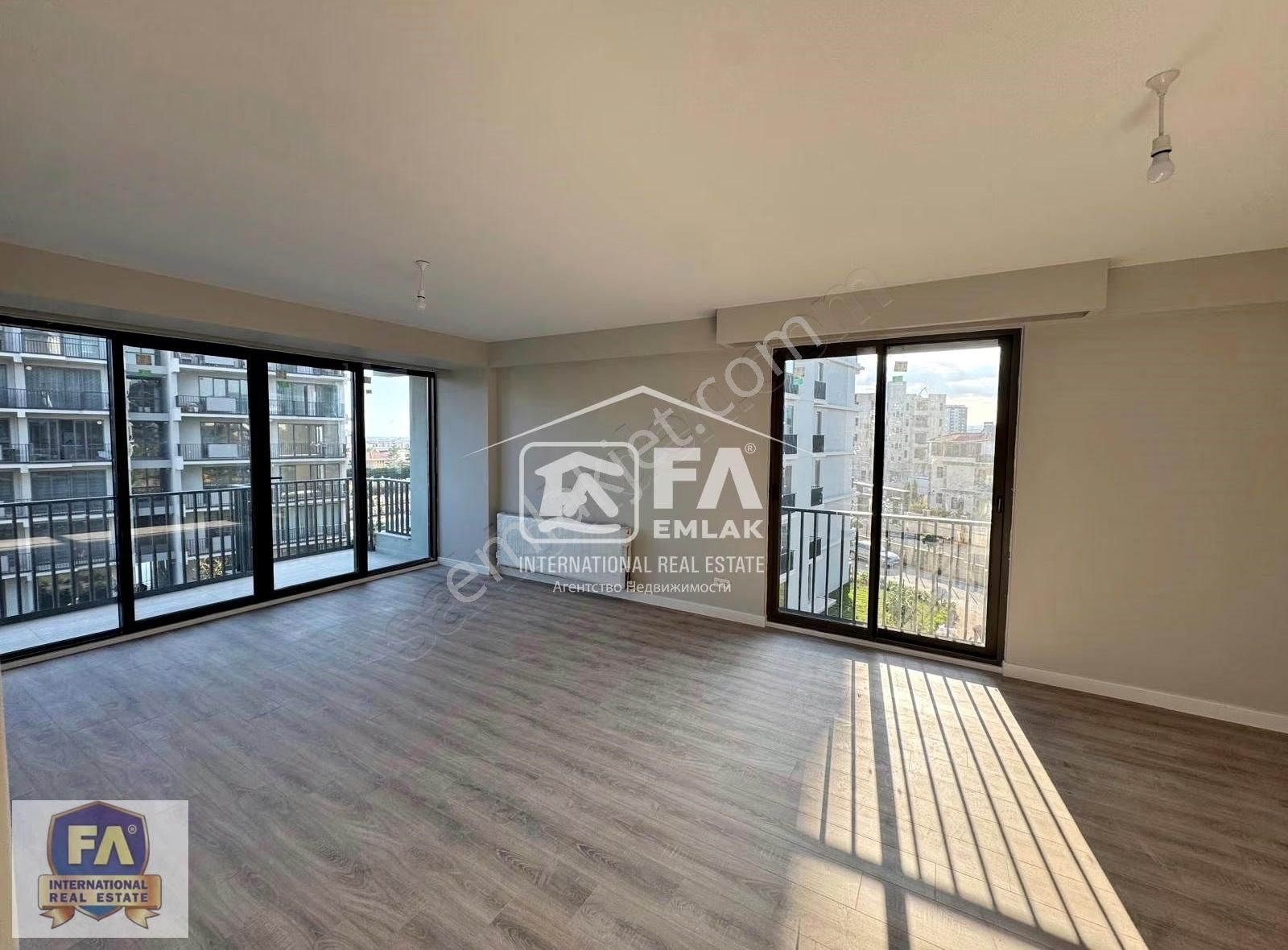 Fa'dan Özel Tasarımlı Oktay Verde Evlerinde Lüks Köşe 3+1 Daire - Görsel 4