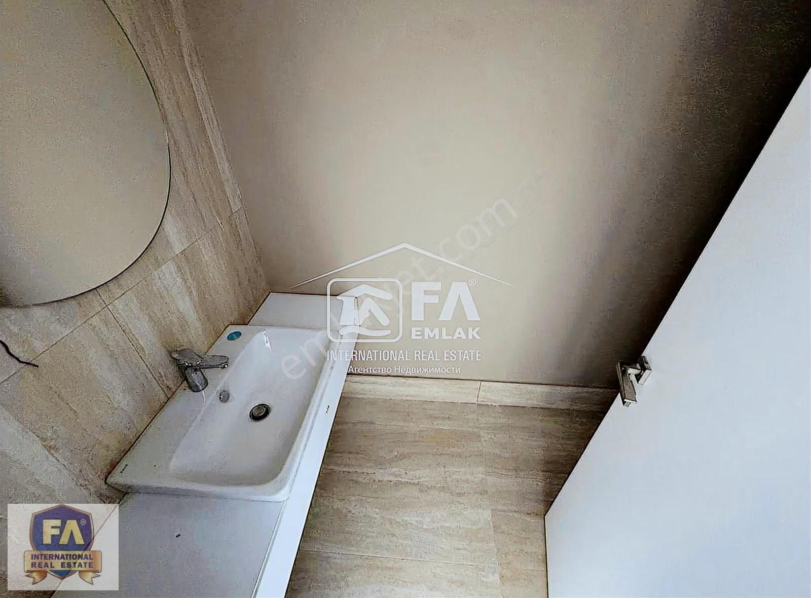 Fa'dan Özel Tasarımlı Oktay Verde Evlerinde Lüks Köşe 3+1 Daire - Görsel 13