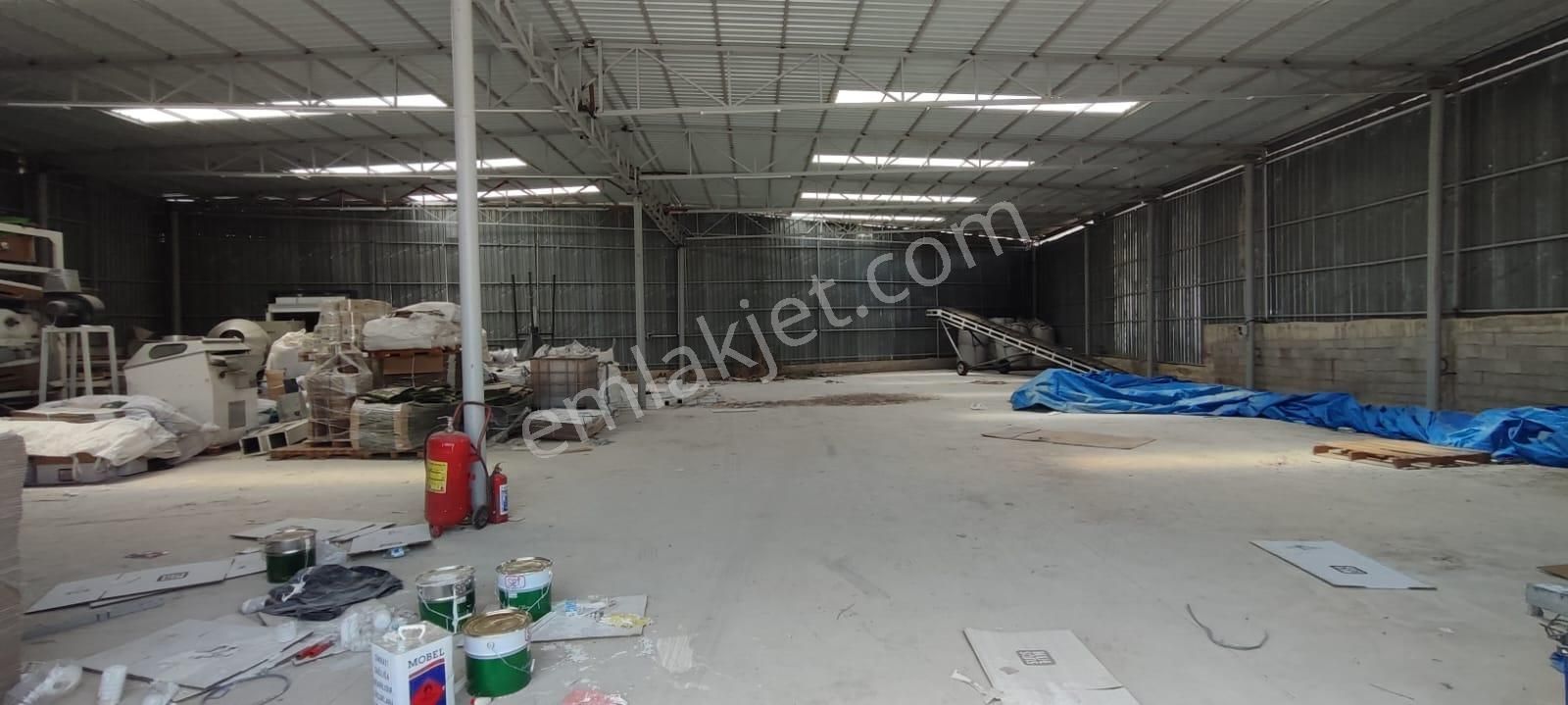 Fa'dan Fırsat Depo !.. Çavakta Satılık 1644 M² Arsa Ve Depo - Görsel 5