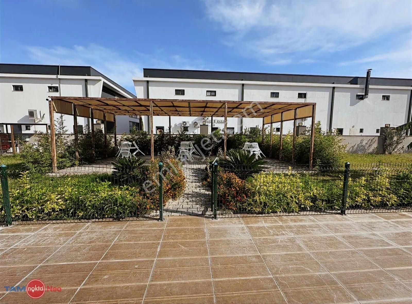 Kardeşkentler Caddesi Üzerinde Site İçi Satılık Geniş 2+1 Daire - Görsel 26