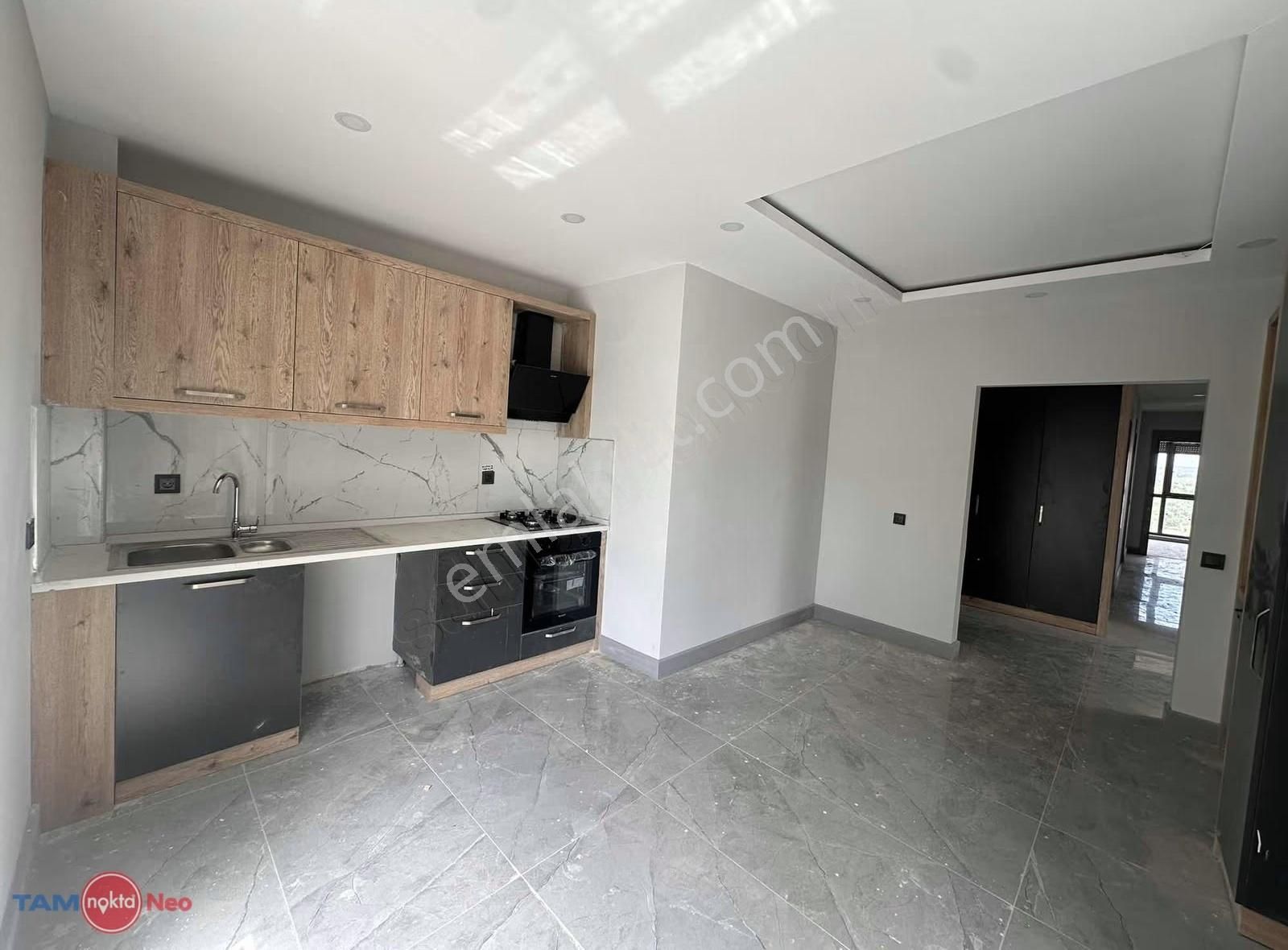 Şehir Hastanesi Yakını K.otoparklı Ve Havuzlu 3+1 Satılık Daire - Görsel 8