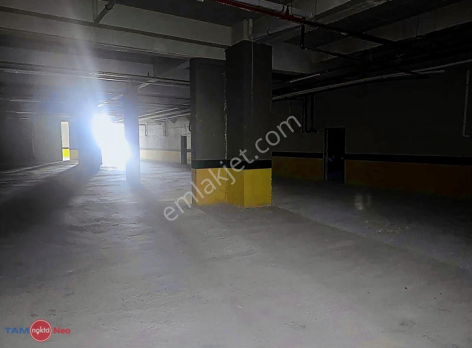 Şehir Hastanesi Yakını K.otoparklı Ve Havuzlu 3+1 Satılık Daire - Görsel 7