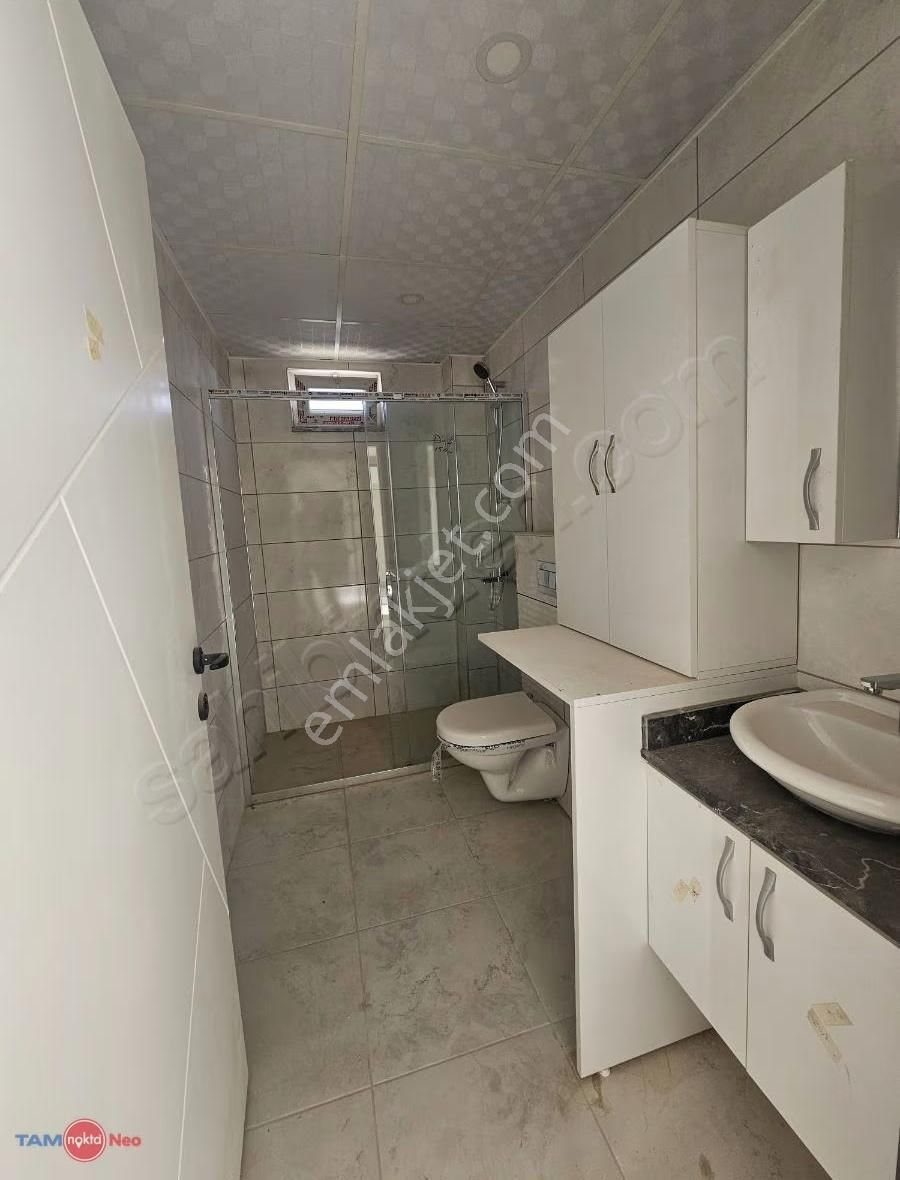 Lüks Site İçerisinde Bahçe Kullanımlı 1+1 Yeni Bina - Görsel 11