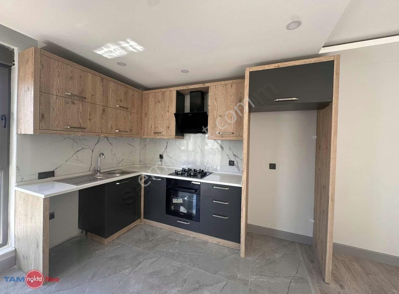 Kepez Çankayada K.otoparklı Ve Havuzlu Sitede 2+1 Satılık Daire - Görsel 10