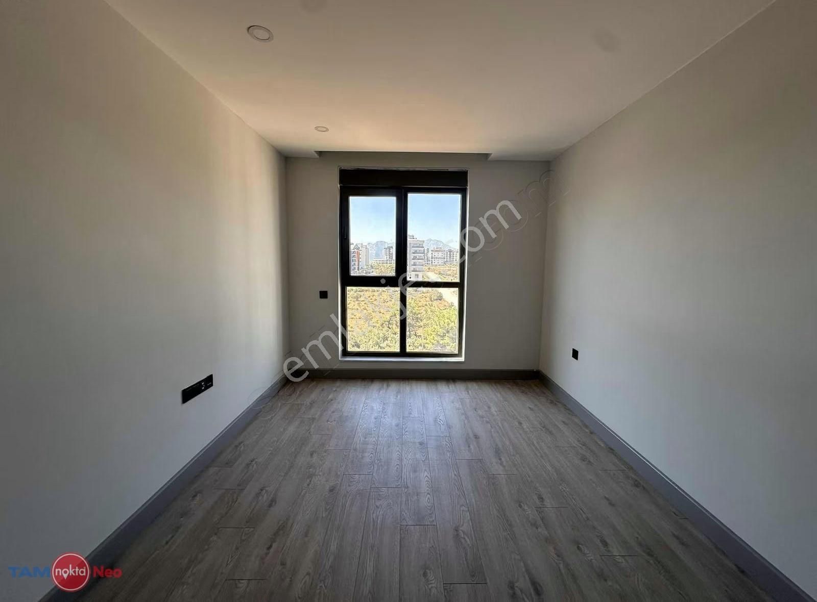 Kepez Çankayada K.otoparklı Ve Havuzlu Sitede 2+1 Satılık Daire - Görsel 22