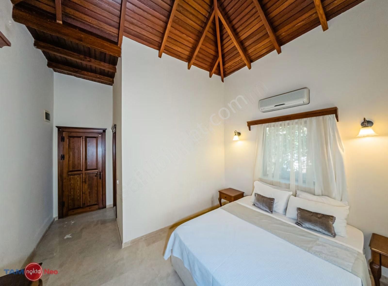 Kaş'ta Doğanın Kalbinde Havuzlu Müstakil Villa - Görsel 2