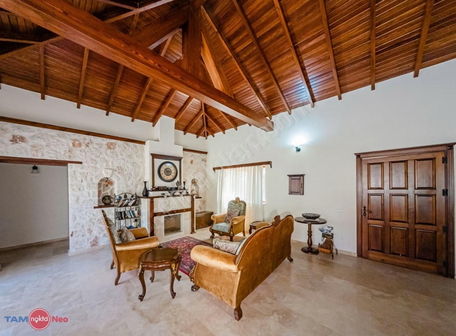 Kaş'ta Doğanın Kalbinde Havuzlu Müstakil Villa - Görsel 22