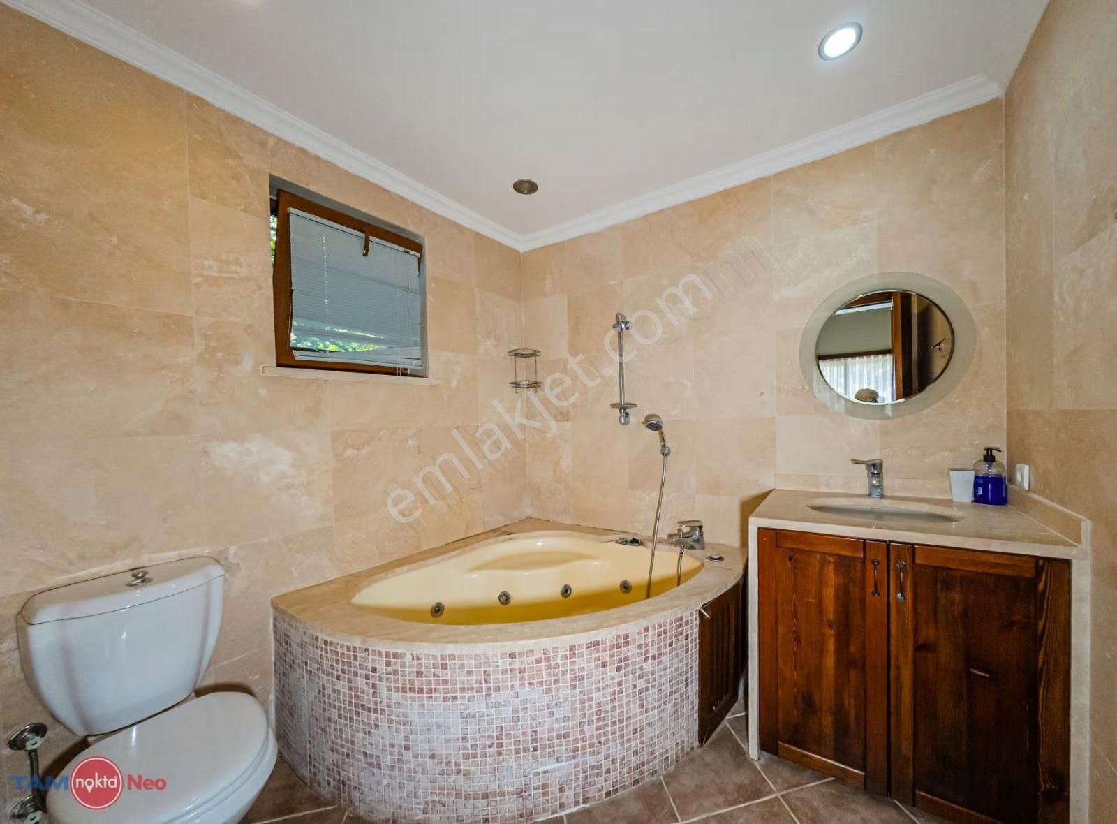 Kaş'ta Doğanın Kalbinde Havuzlu Müstakil Villa - Görsel 4