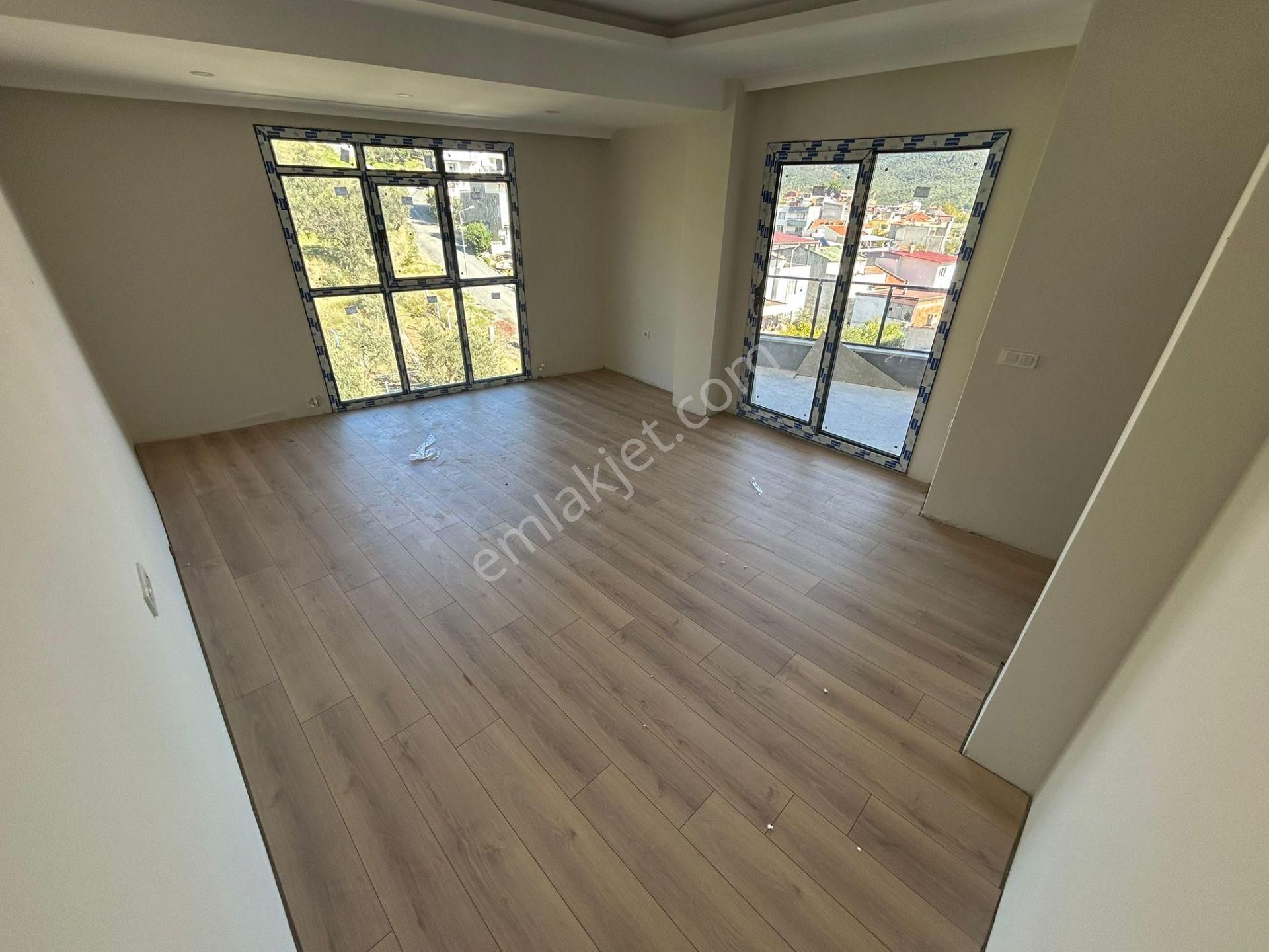 Yükselden Satılık Kadıköyde Ön Cephe Arakat Panoramik Manzaralı 2+1daire - Görsel 16