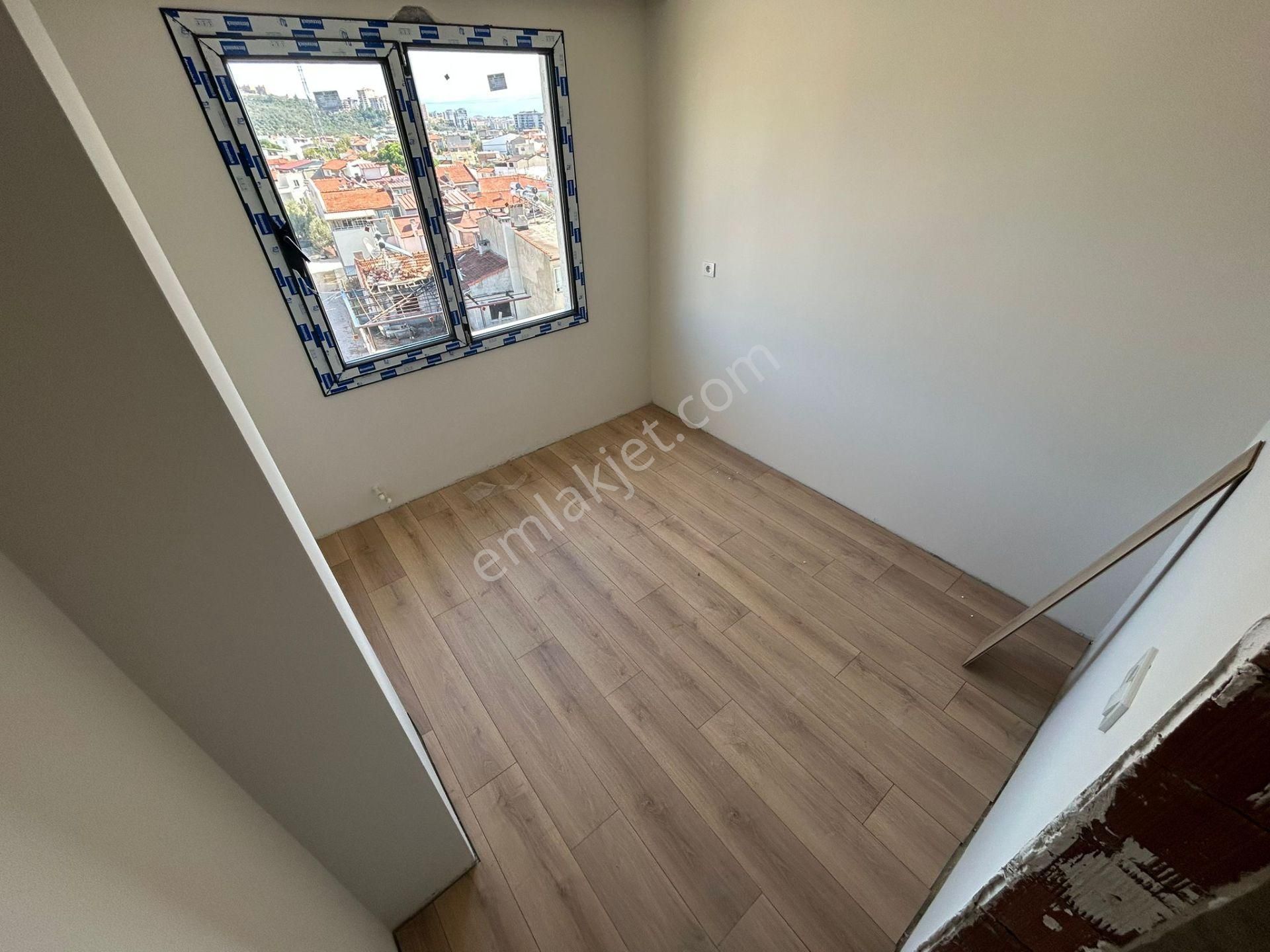 Yükselden Satılık Kadıköyde Ön Cephe Arakat Panoramik Manzaralı 2+1daire - Görsel 23