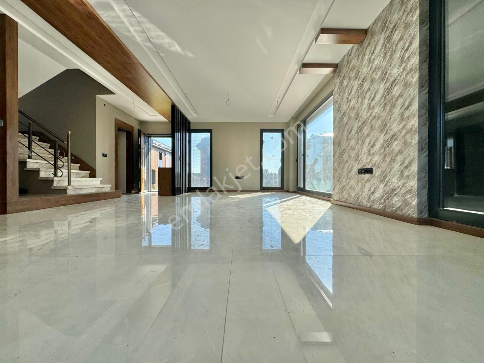 Gürede Lüx Bir Yaşam Sizi Bekliyor Bağımsız Havuzlu 3+1 Villa - Görsel 29