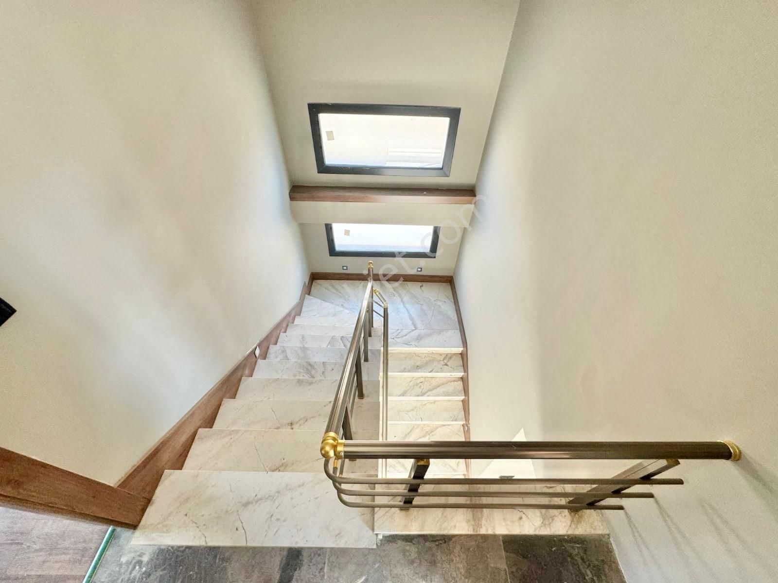 Gürede Lüx Bir Yaşam Sizi Bekliyor Bağımsız Havuzlu 3+1 Villa - Görsel 16