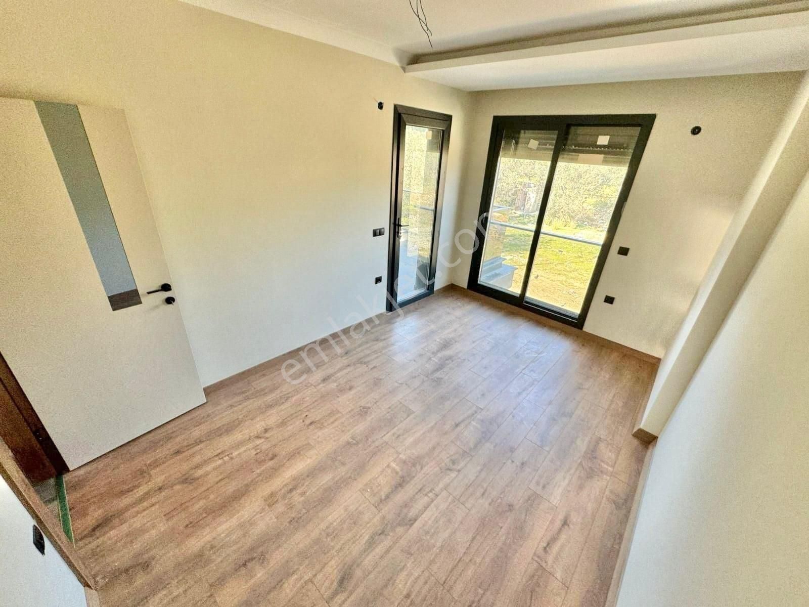 Gürede Lüx Bir Yaşam Sizi Bekliyor Bağımsız Havuzlu 3+1 Villa - Görsel 12