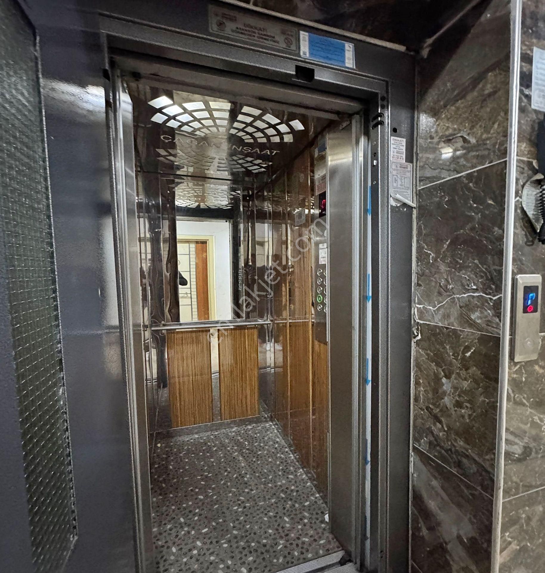 Beylikdüzü Yakuplu Da Satılık 4+2 Dublex Metrobüse Yürüme 7 Dk - Görsel 35