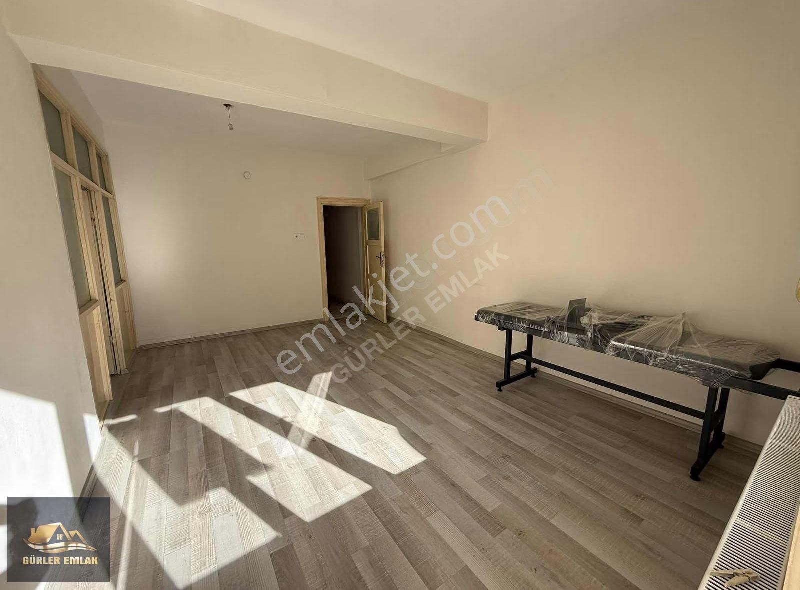 2+1 Daire Ve 30m2 Depoları - Görsel 3