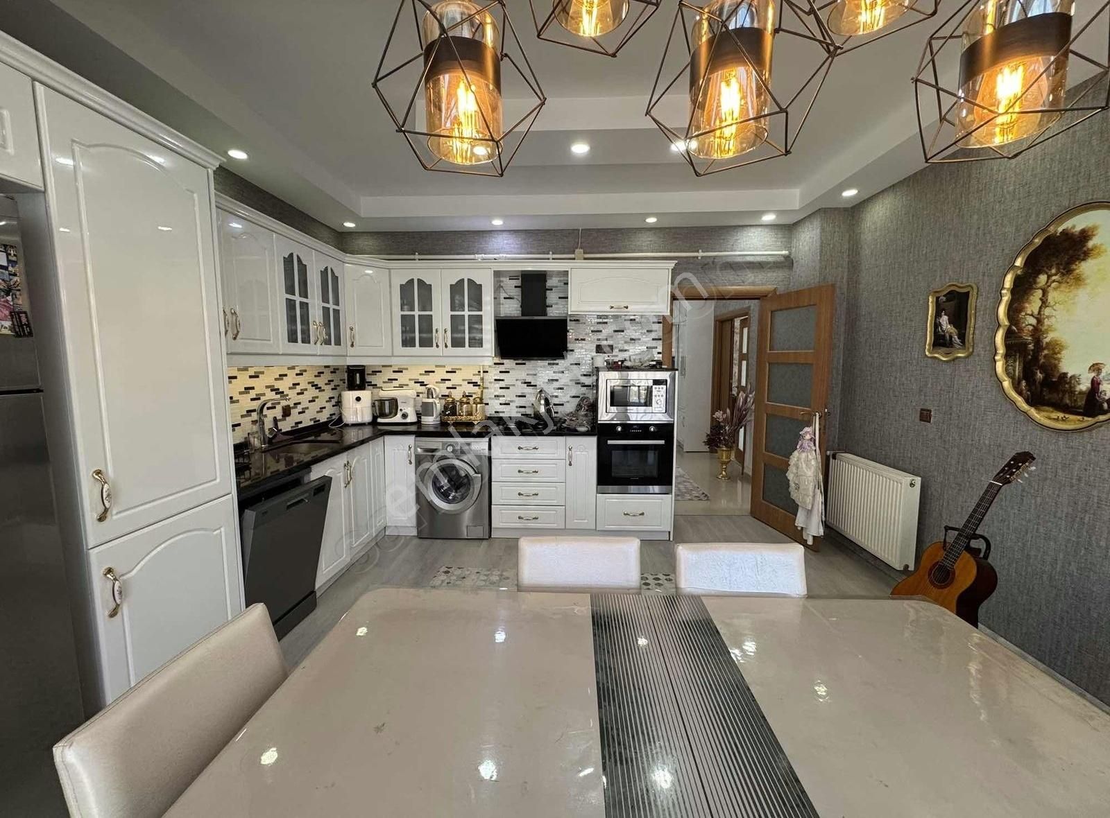 Geniş 3+1 Fırsat Dairesi - Görsel 10