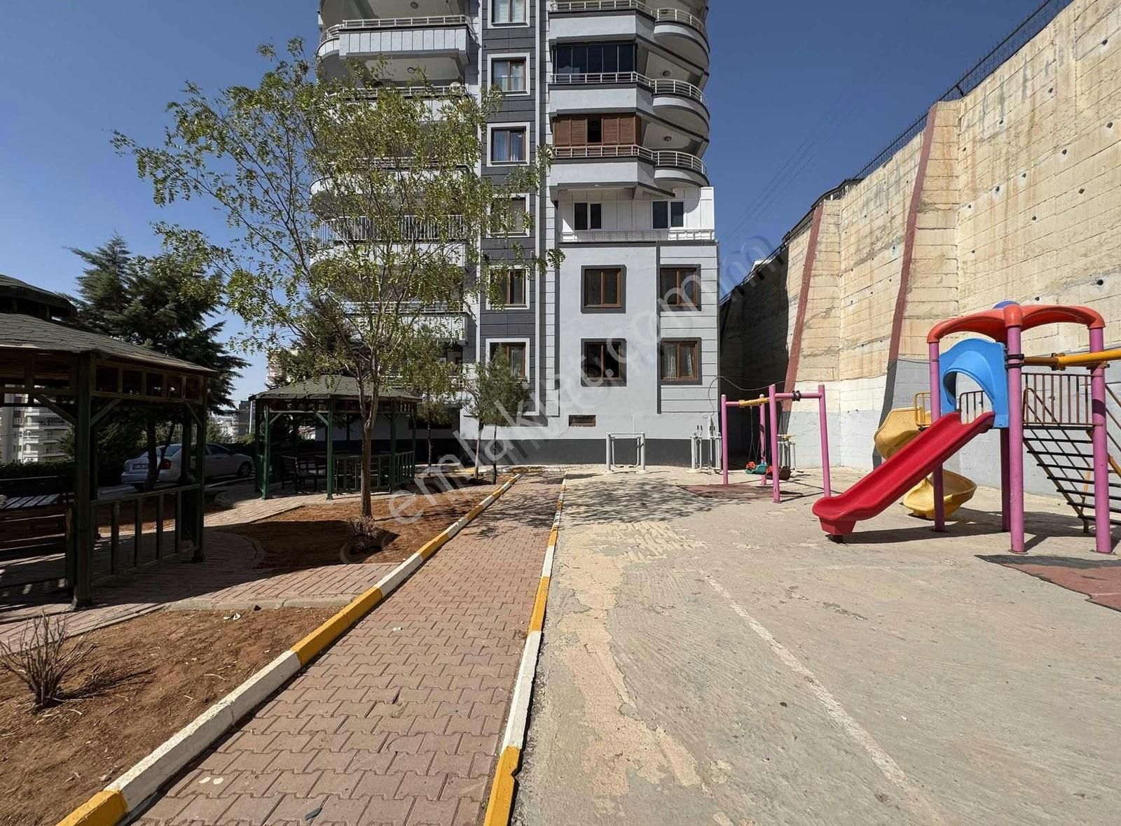 Geniş 3+1 Fırsat Dairesi - Görsel 22