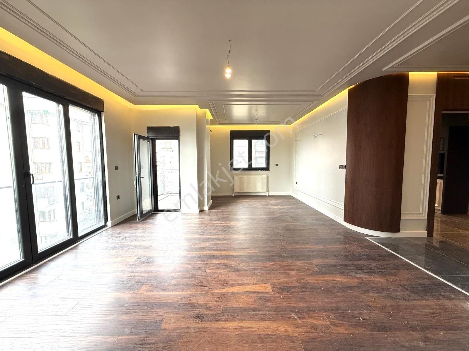 Suadiye Zarada 3+1 Balkonlu Ebeveynli Lüks Sıfır!! - Görsel 14