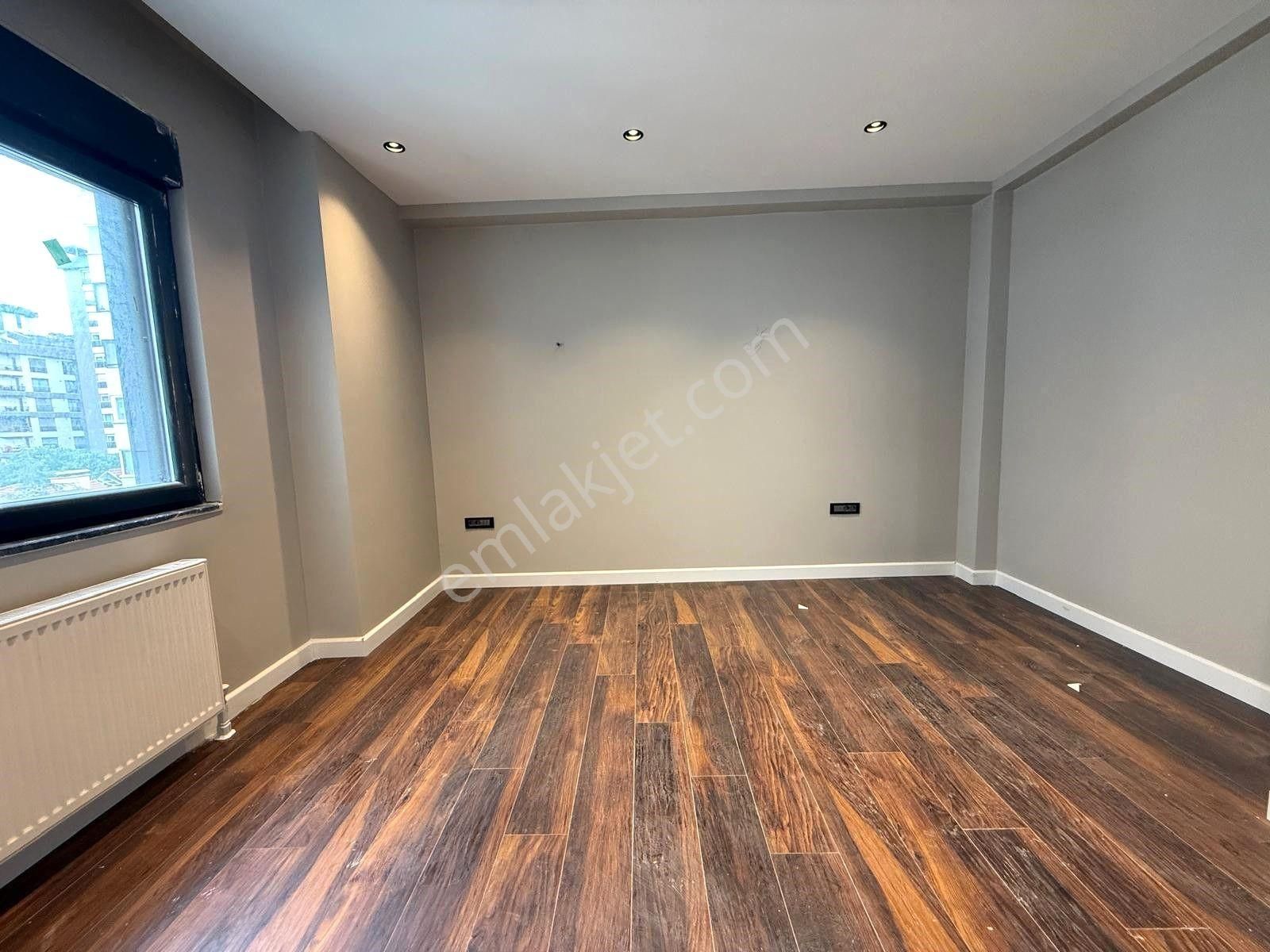 Suadiye Zarada 3+1 Balkonlu Ebeveynli Lüks Sıfır!! - Görsel 24