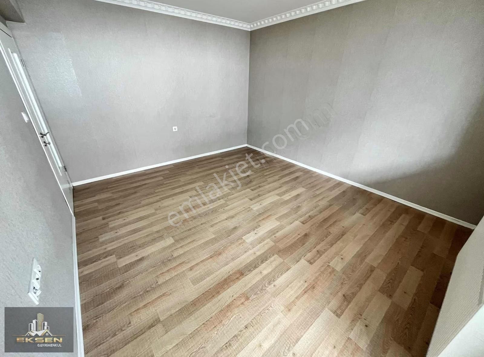 Eksen'den Zafer Fırına Yakın Masrafsız Yapılı 3+1 Daire - Görsel 4