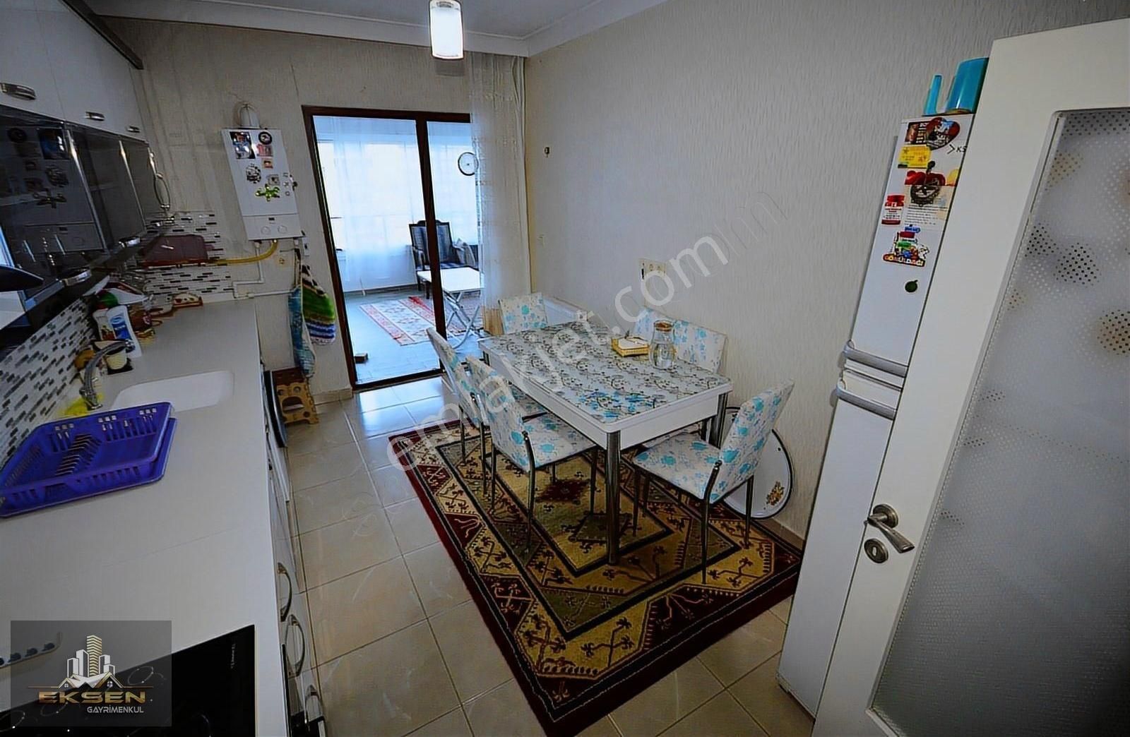 Eksen Gayrimenkul'den Merkezi Konumda Masrafsız Site Dairesi - Görsel 7