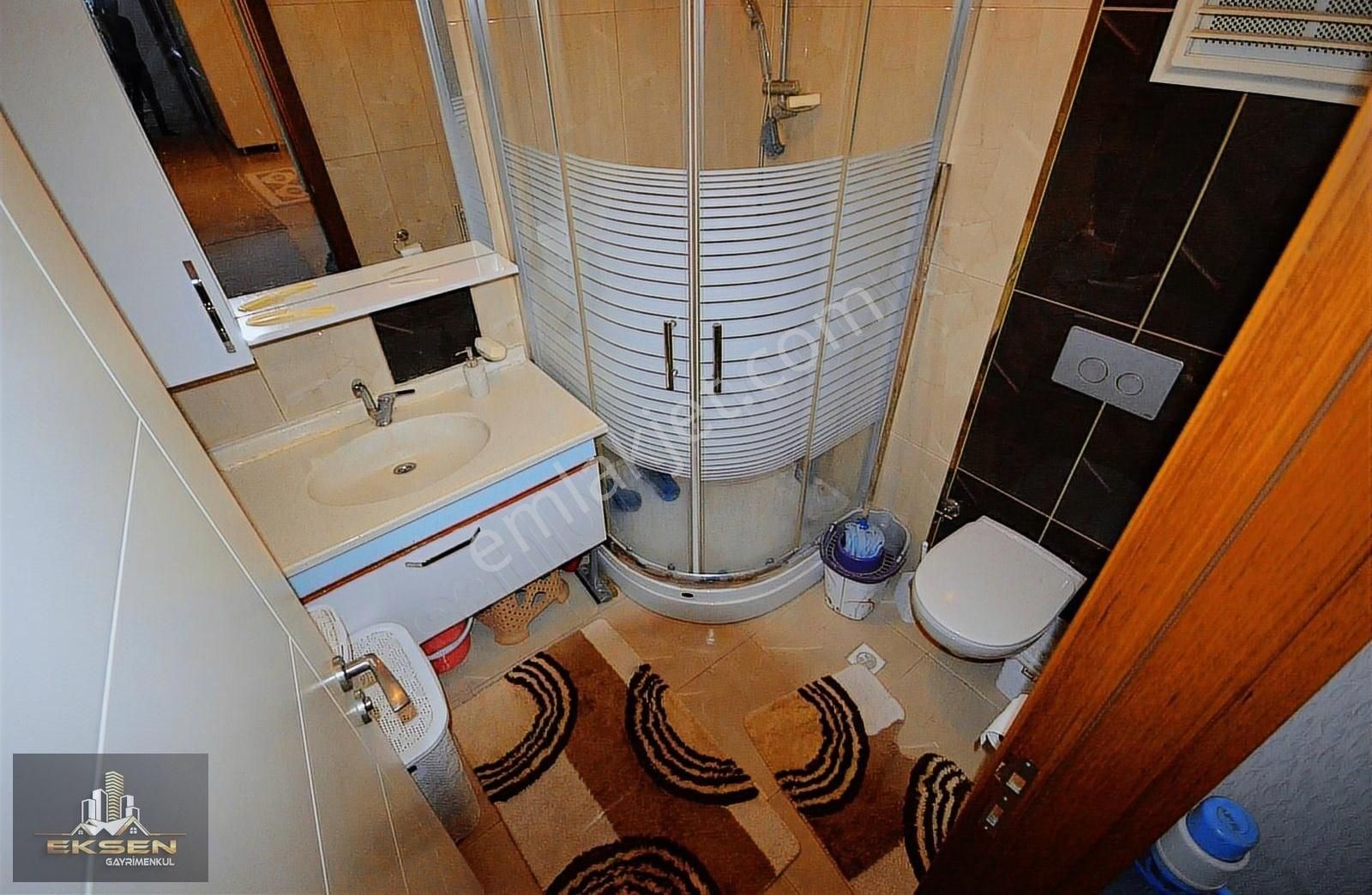 Eksen Gayrimenkul'den Merkezi Konumda Masrafsız Site Dairesi - Görsel 6