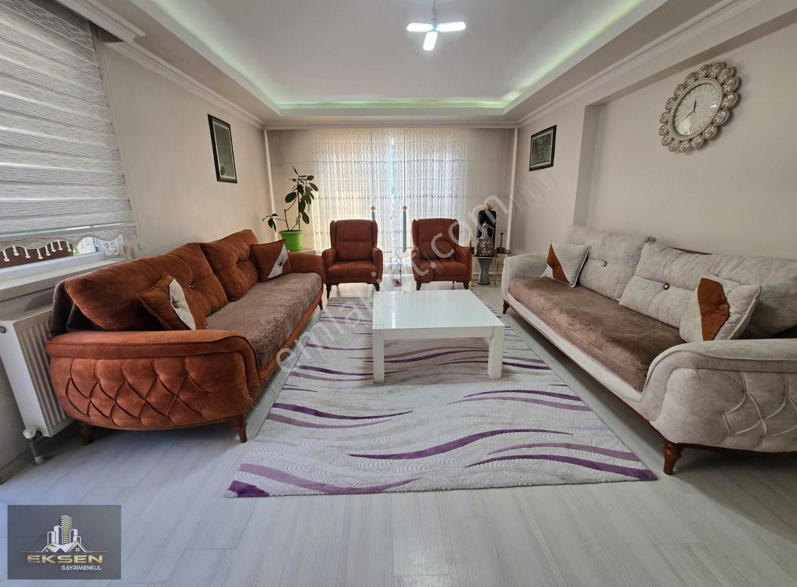 Yıldıztepe'de Zafer Fırına Yakın 3+1 Full Yapılı Masrafsız Daire