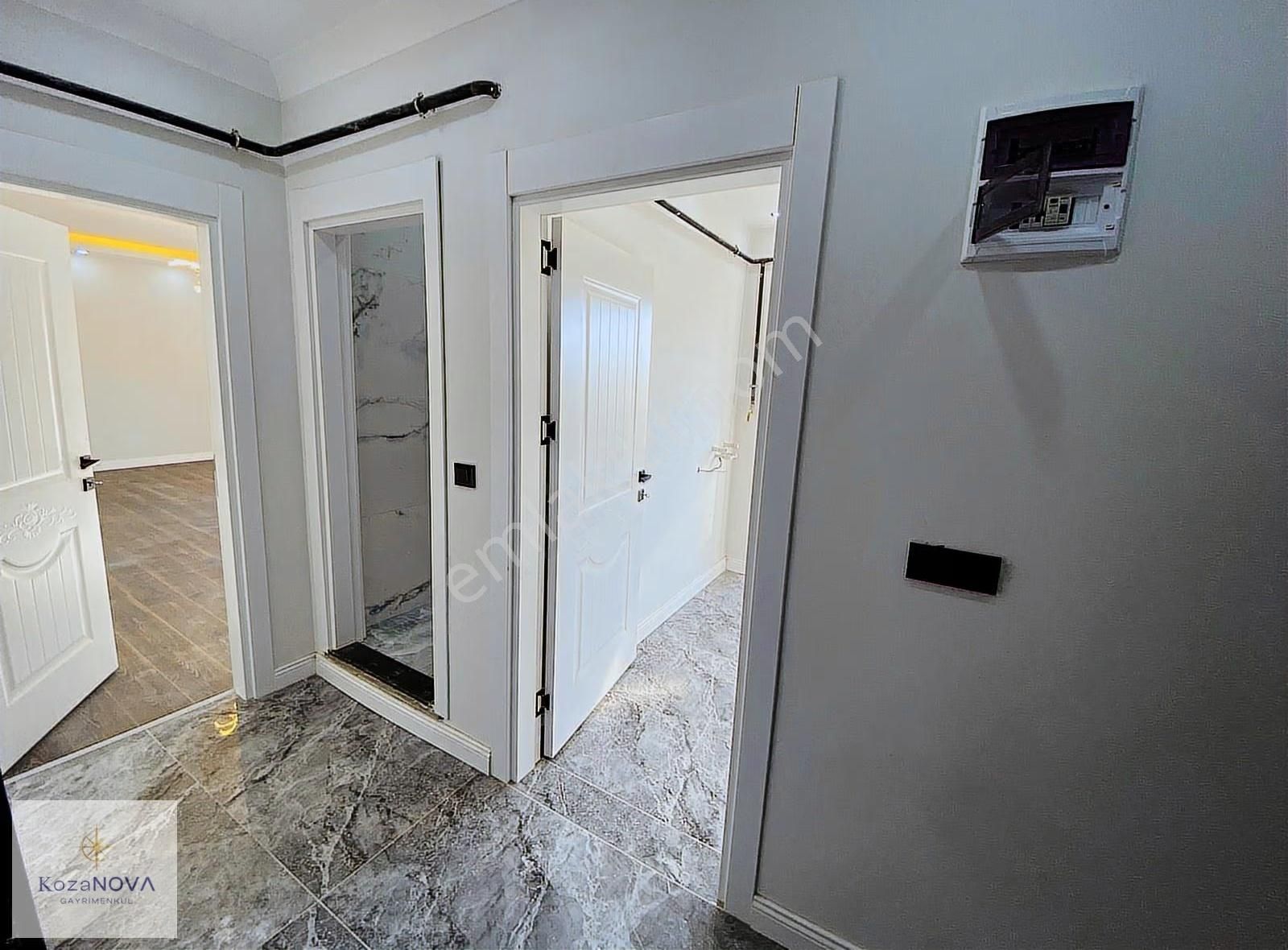 Kozanovadan Darıcada Merkezi Konumda 3+1 Ferah Dubleks