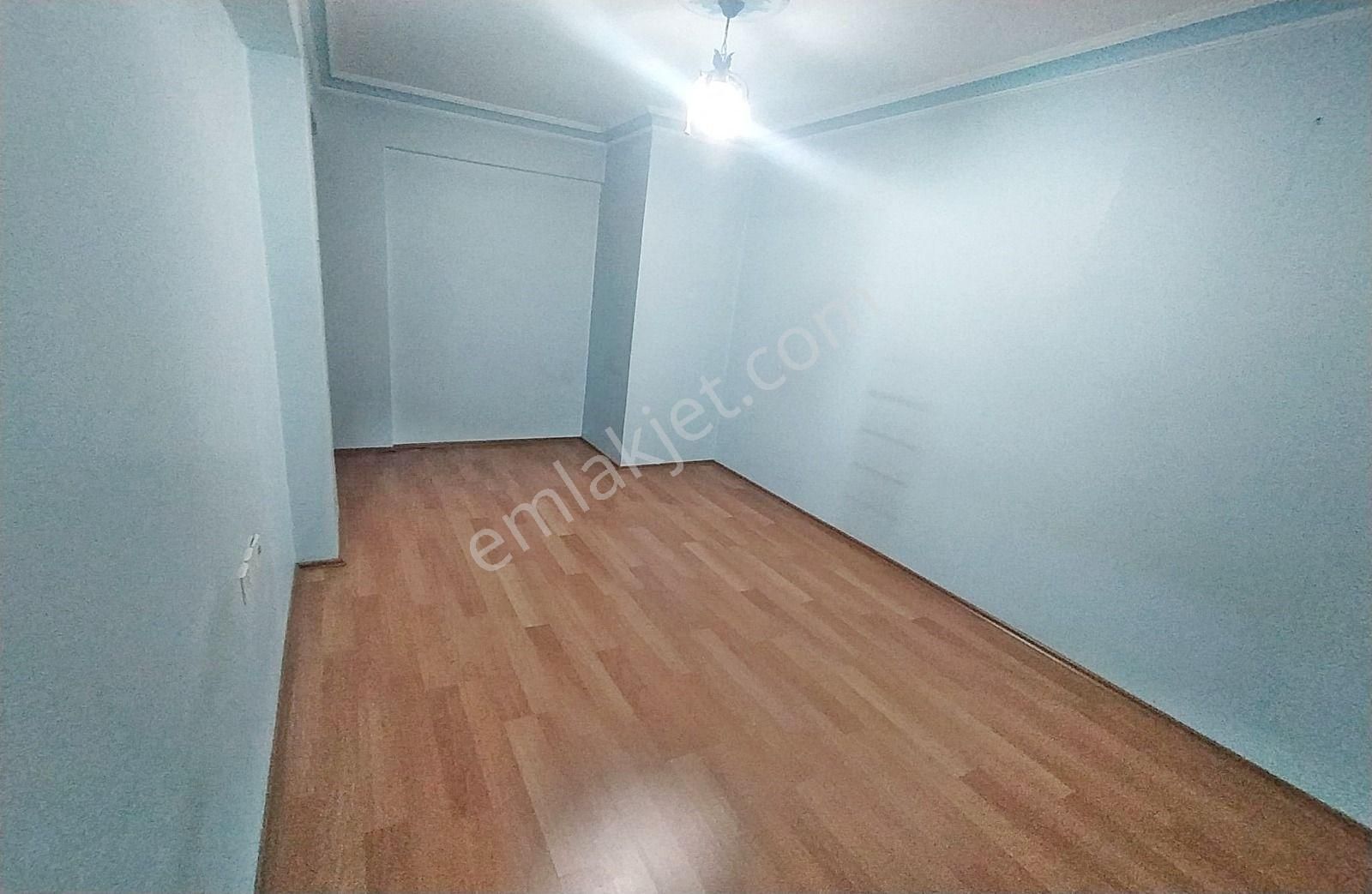Bademlik'de Ankara Manzaralı 3+1 Ara Katta Kiralık Daire - Görsel 24
