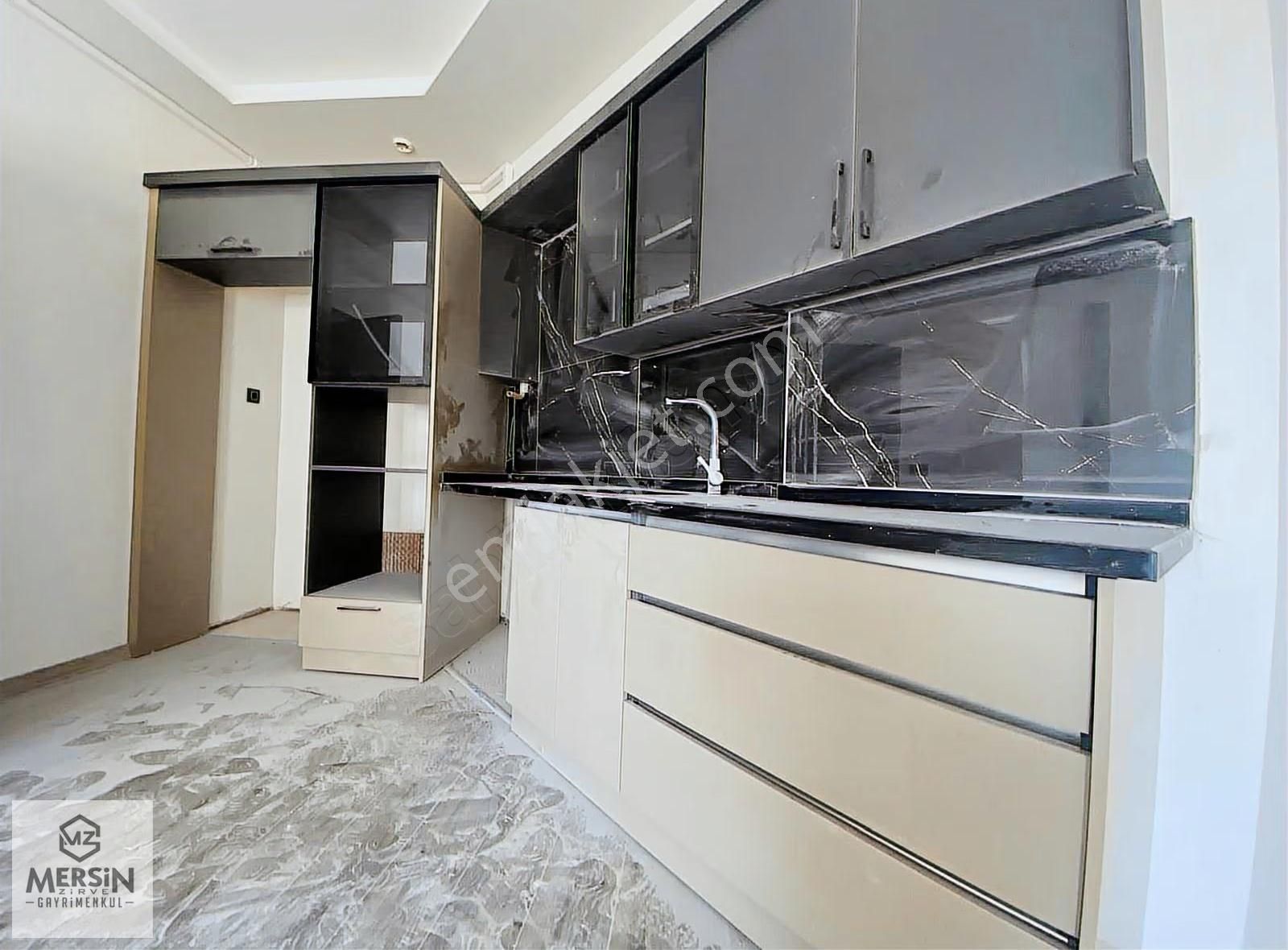 Mezitli Akdeniz Mahalesin'de Merkezi Konumlu Kiralık 2+1 Daire - Görsel 26