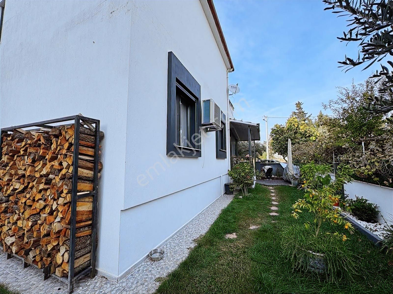 Seferihisar Doğanbey De Satılık 3+1 Yazlık Villa Ultra Lüks - Görsel 14