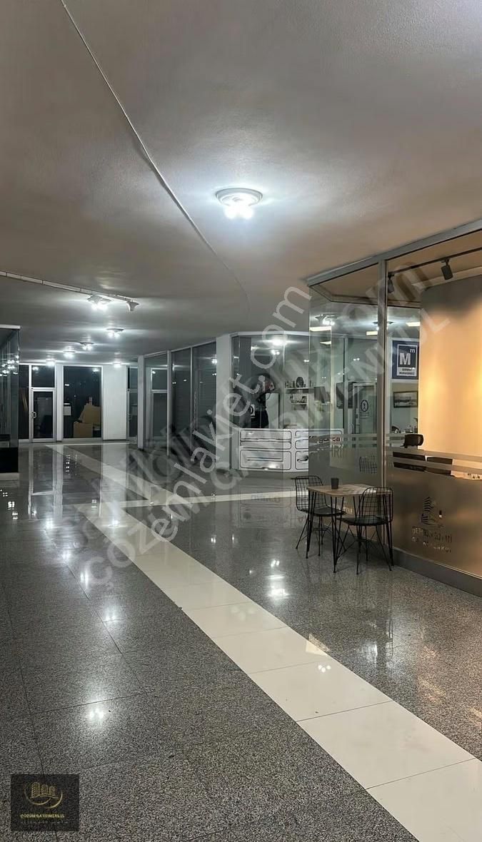 Çözüm Gayrimenkul'den Çarşı Mahallesinde Satılık Ofis - Görsel 13