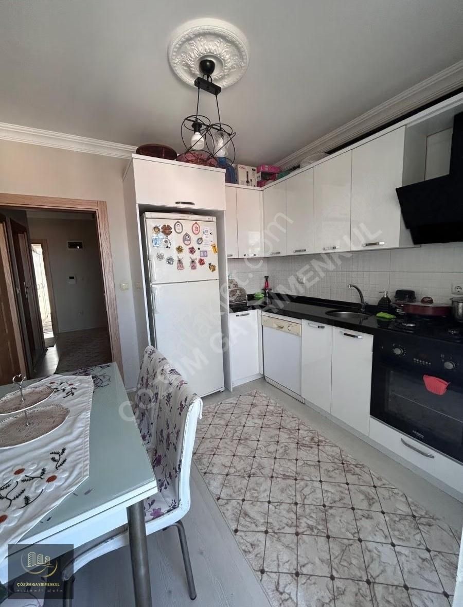 Konaklar'da Satılık Daire - Site İçi, Krediye Uygun - Görsel 2