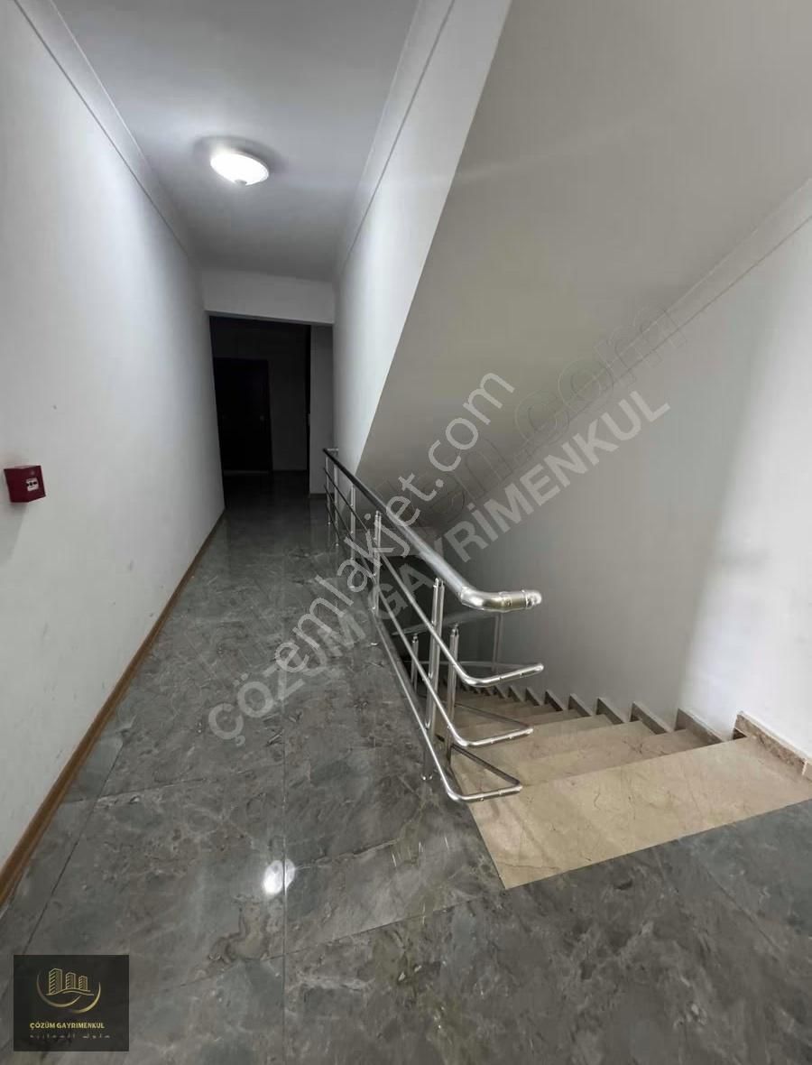 Ortahisar Pelitli Mah Satılık Yıldız Park Sitesi - Görsel 8