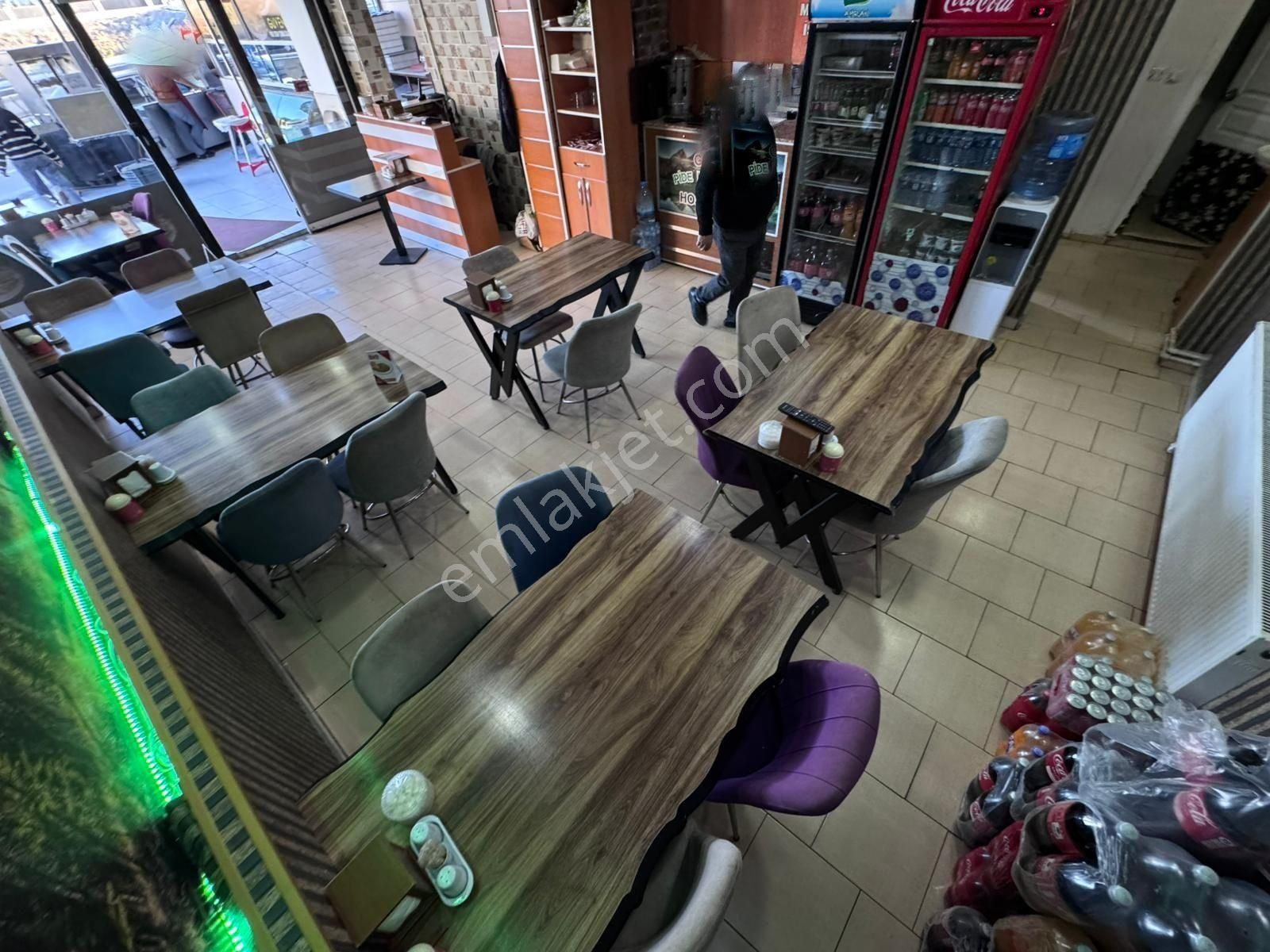 Emre Emlak'tan Yenikent'te İşlek Konumda Bulvar Üzeri Devren Pide Kebap Salonu - Görsel 3